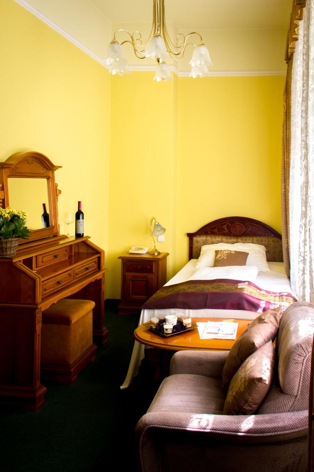 Single Room