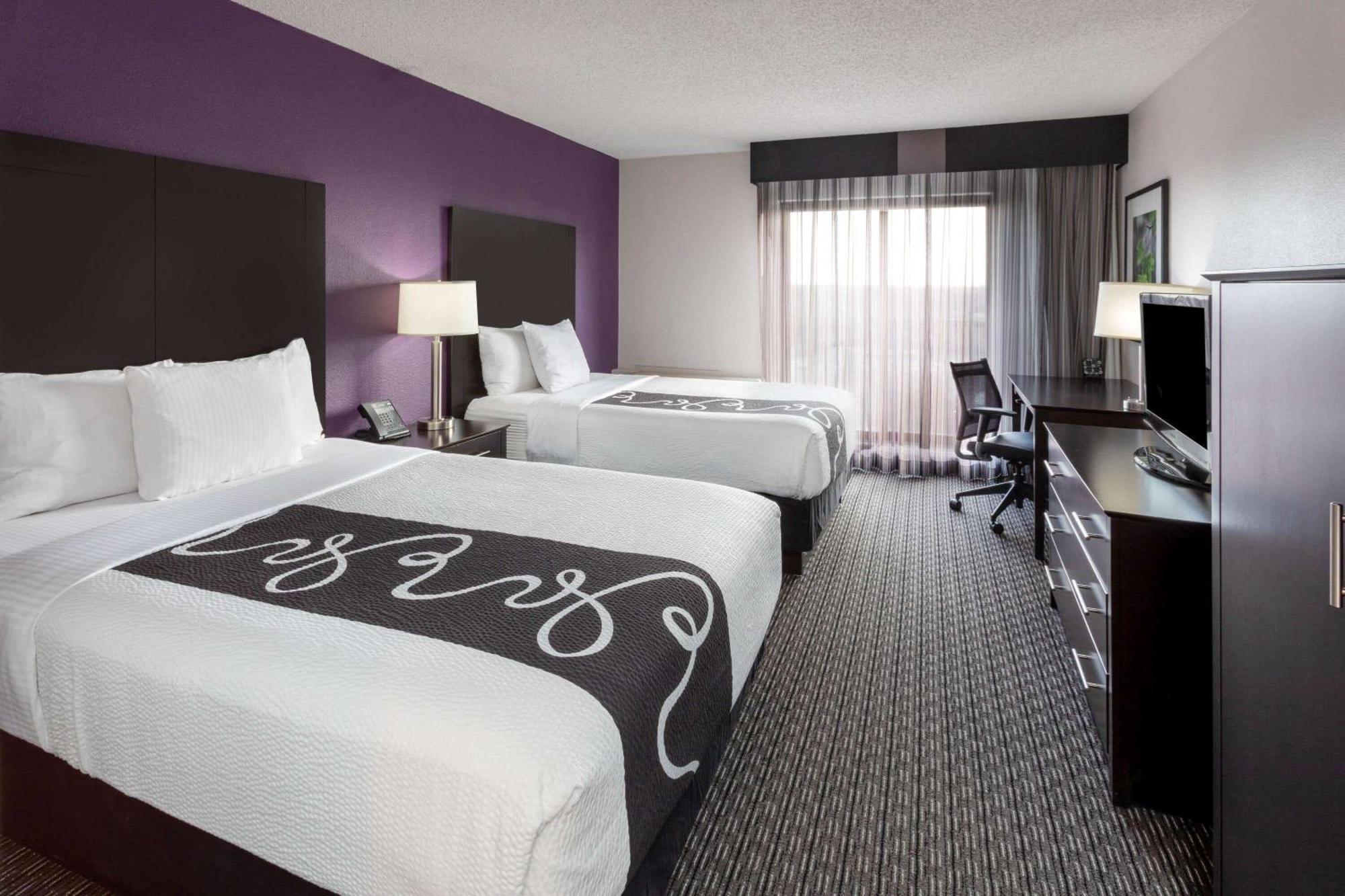 Deluxe Double Room with Two Double Beds