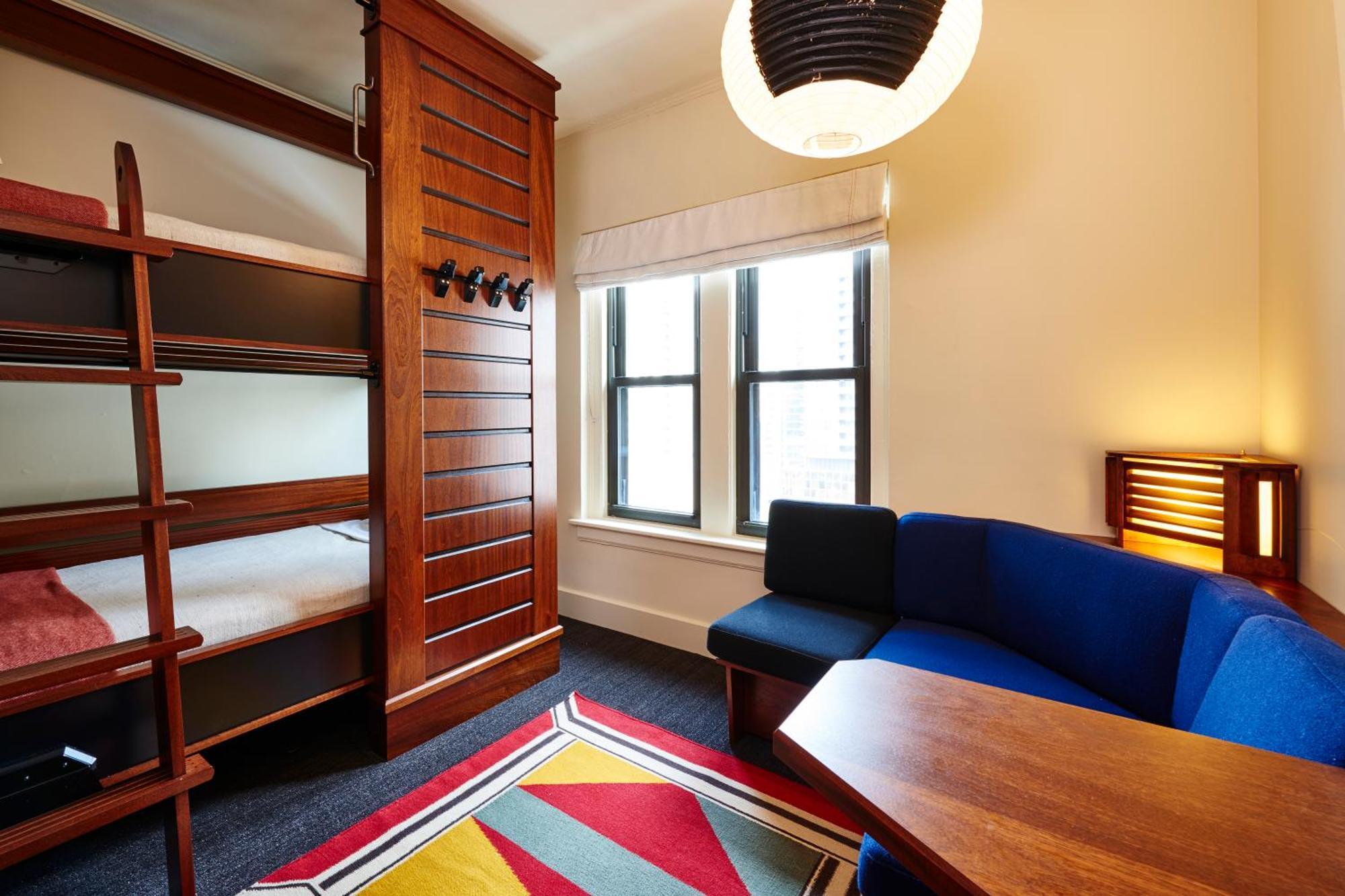 Bed Quad