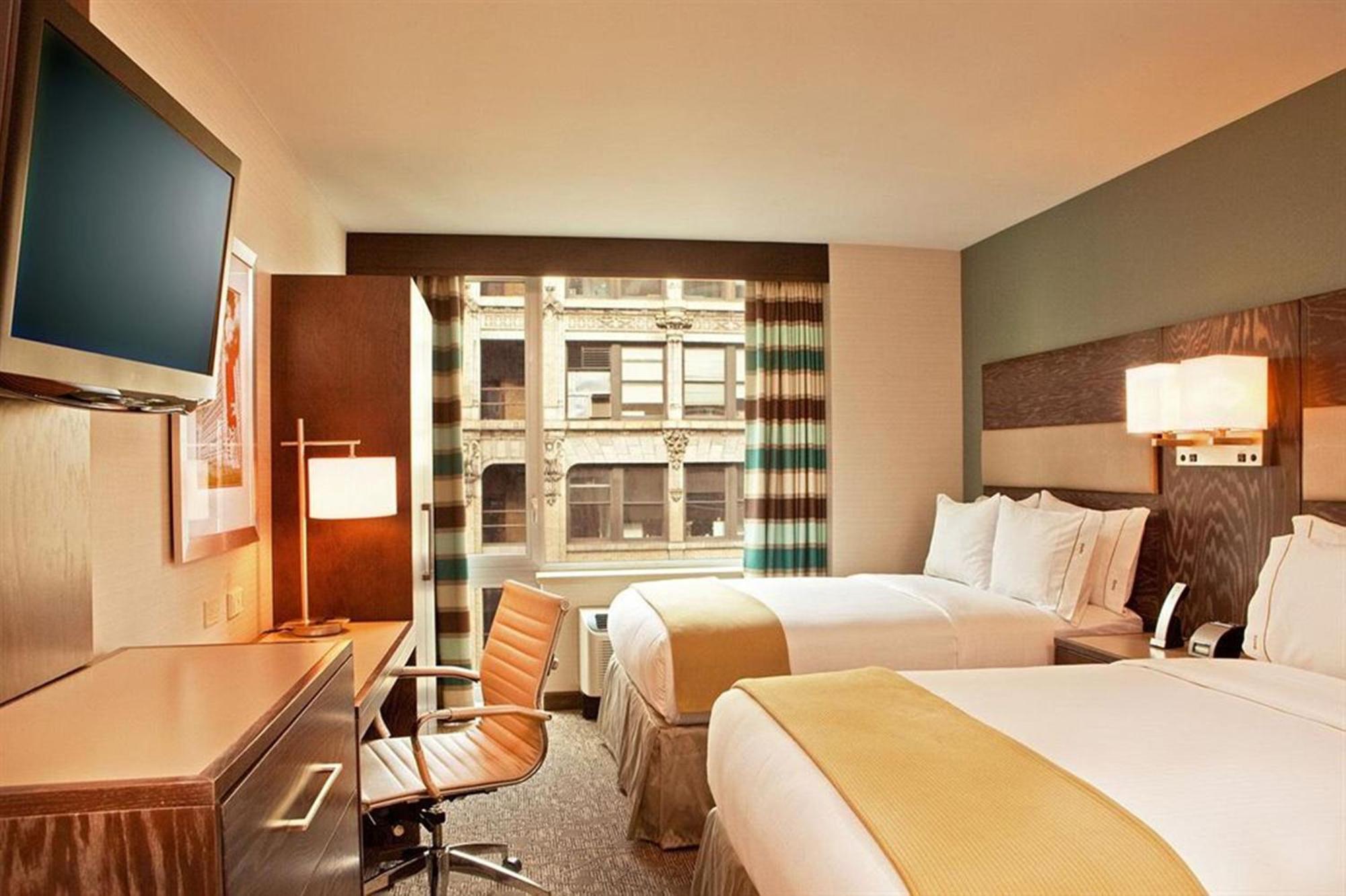 Standard Double Room Two Double Beds City View