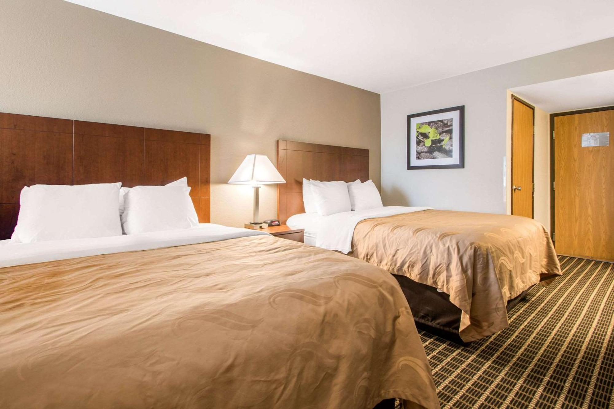 Queen Room with Two Queen Beds - Accessible/Non-Smoking