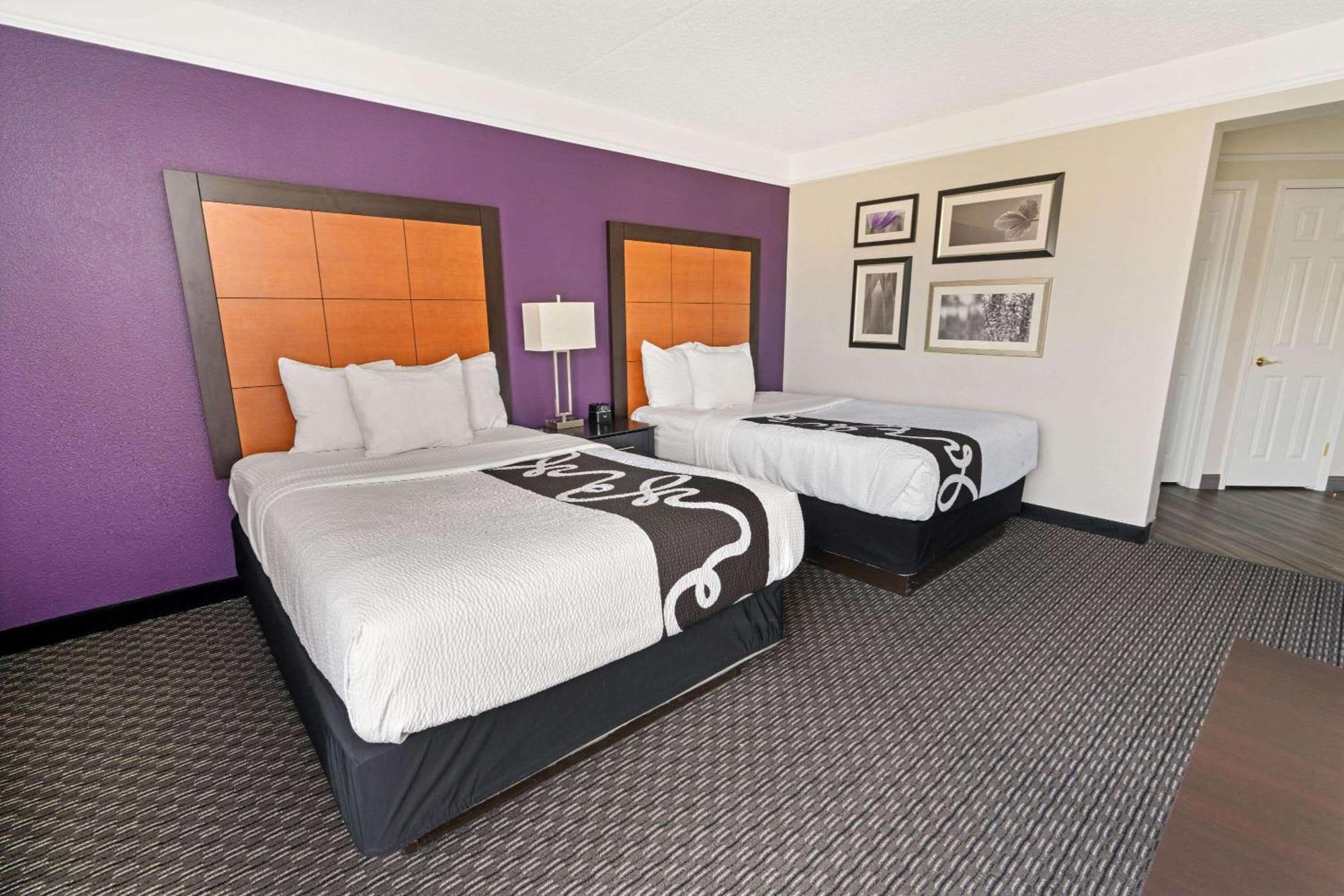 Deluxe Double Room Two Double Beds