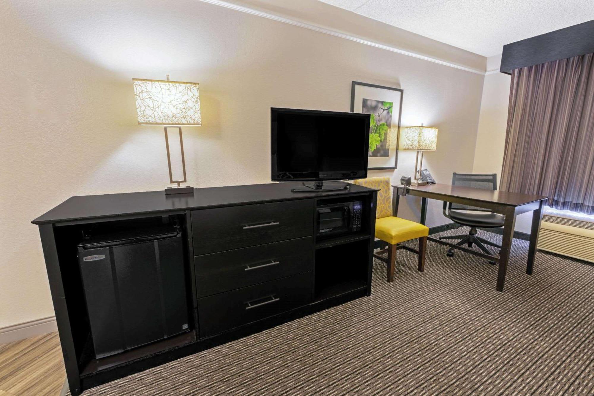 Deluxe Double Room Two Double Beds