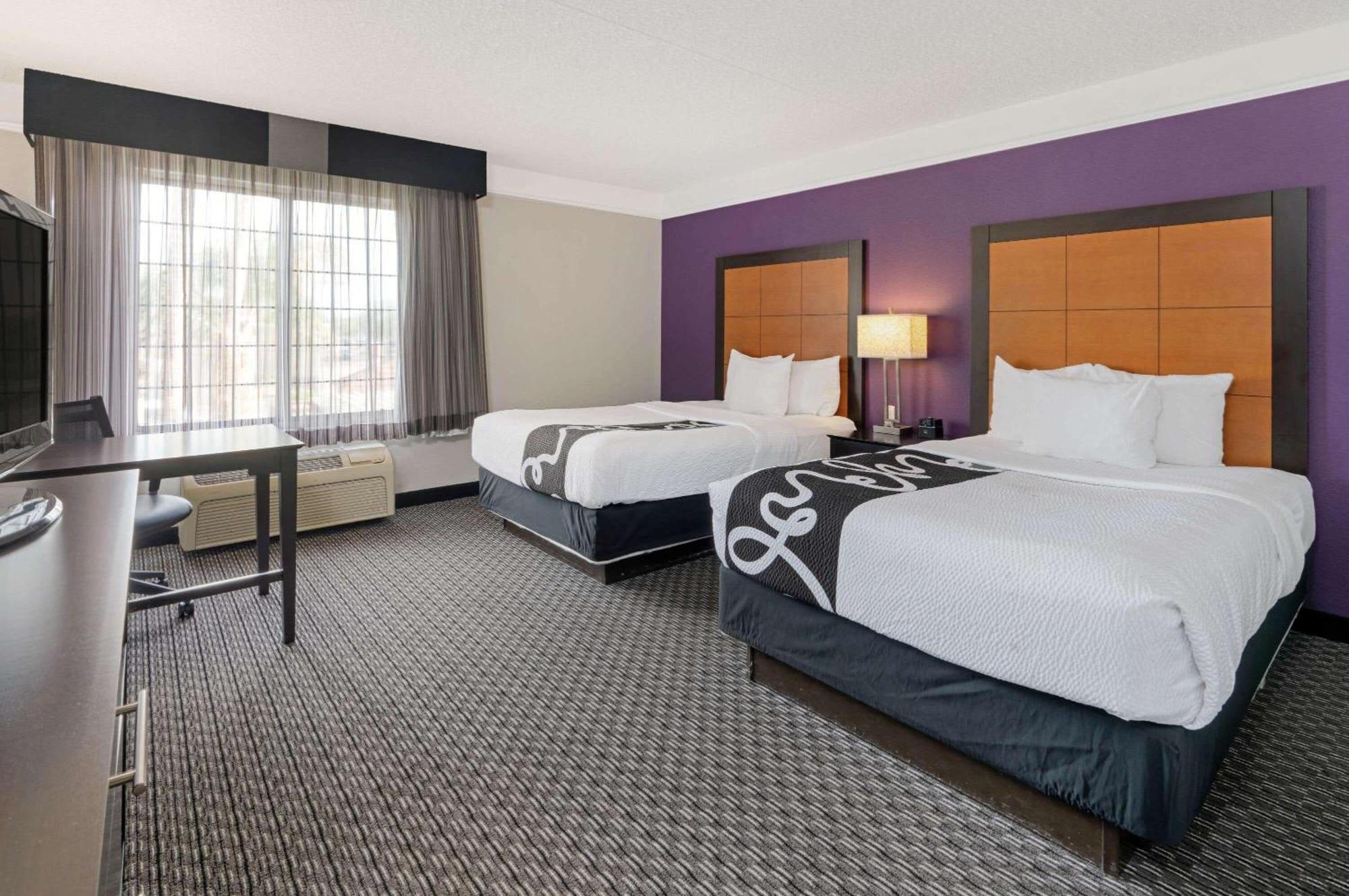 Deluxe Double Room Two Double Beds