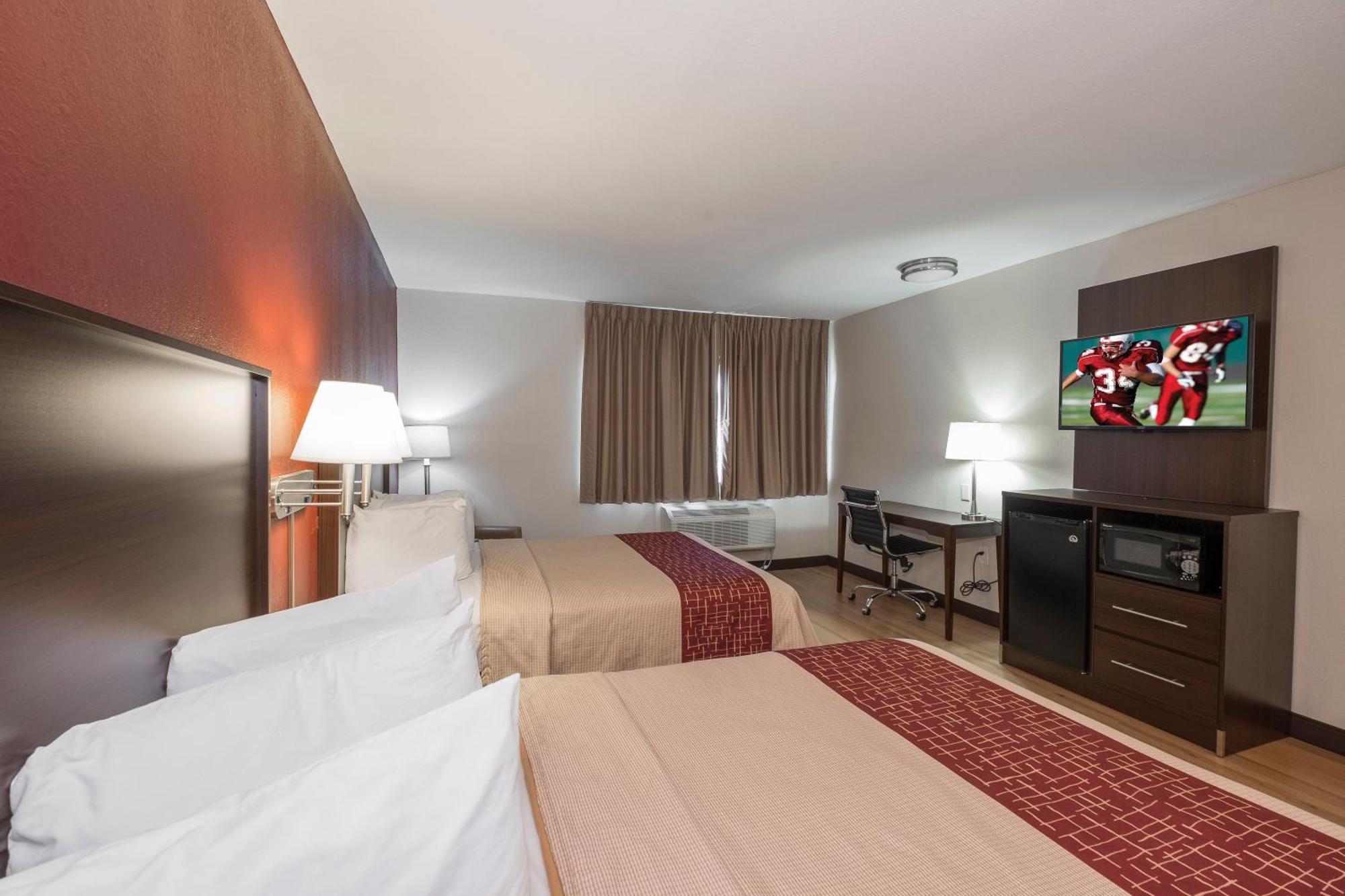 Deluxe Room with Two Queen Beds Smoke Free