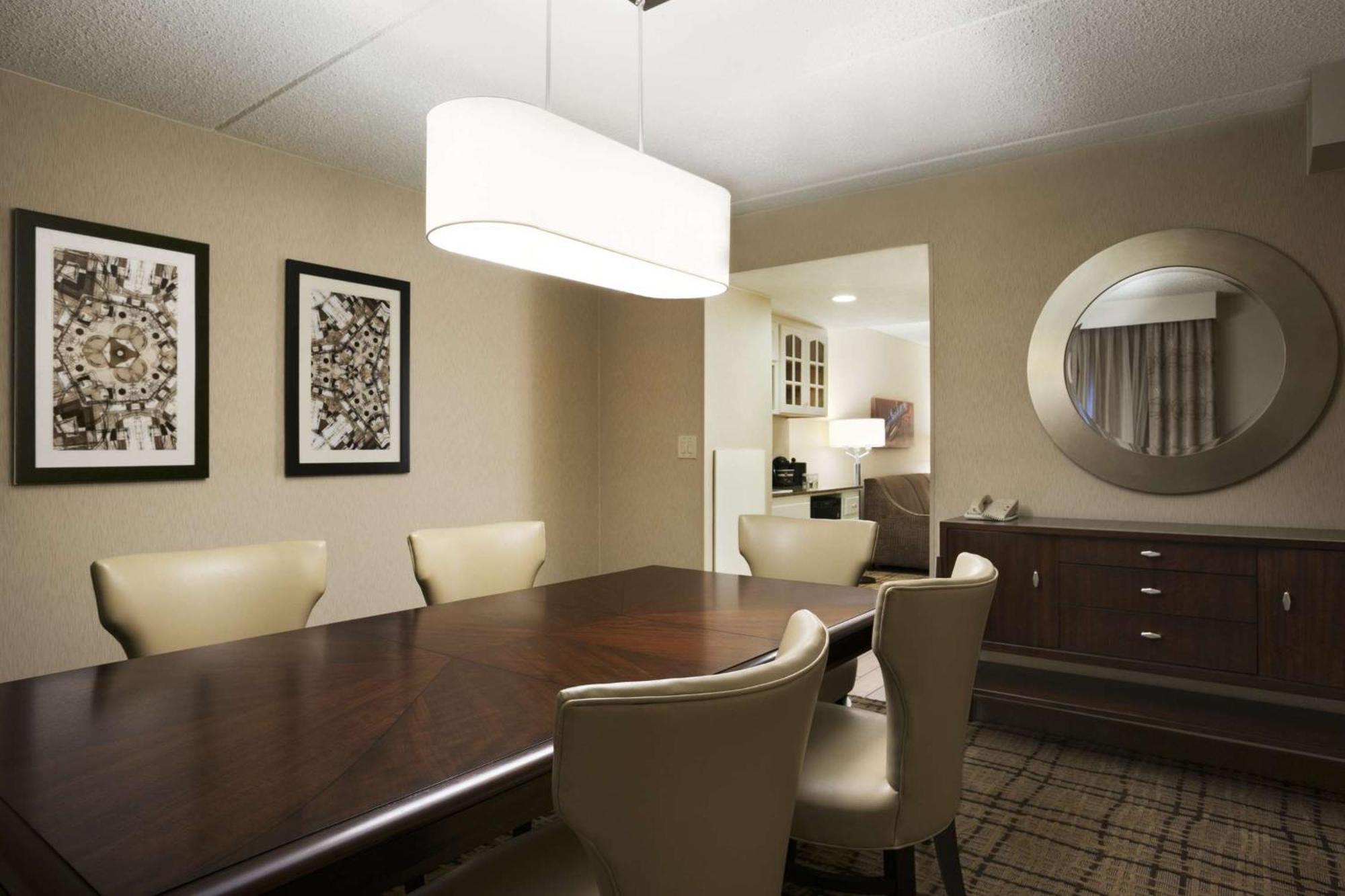 Executive King Suite Non-Smoking