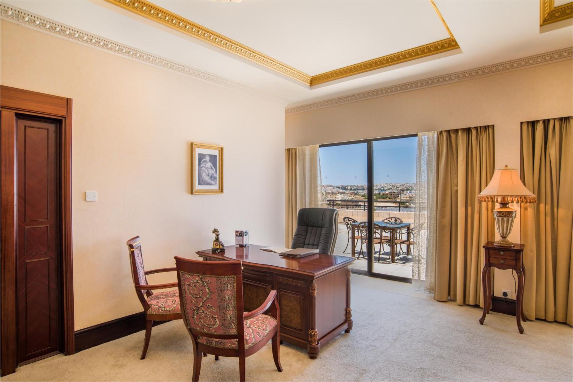 Suite Presidencial com Terraço e Vista Mar