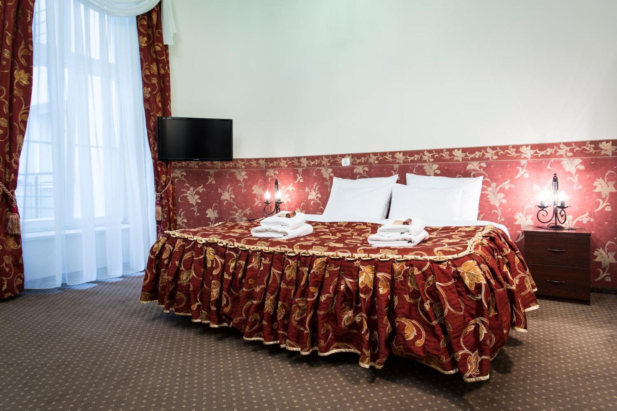 Standard Double or Twin Room