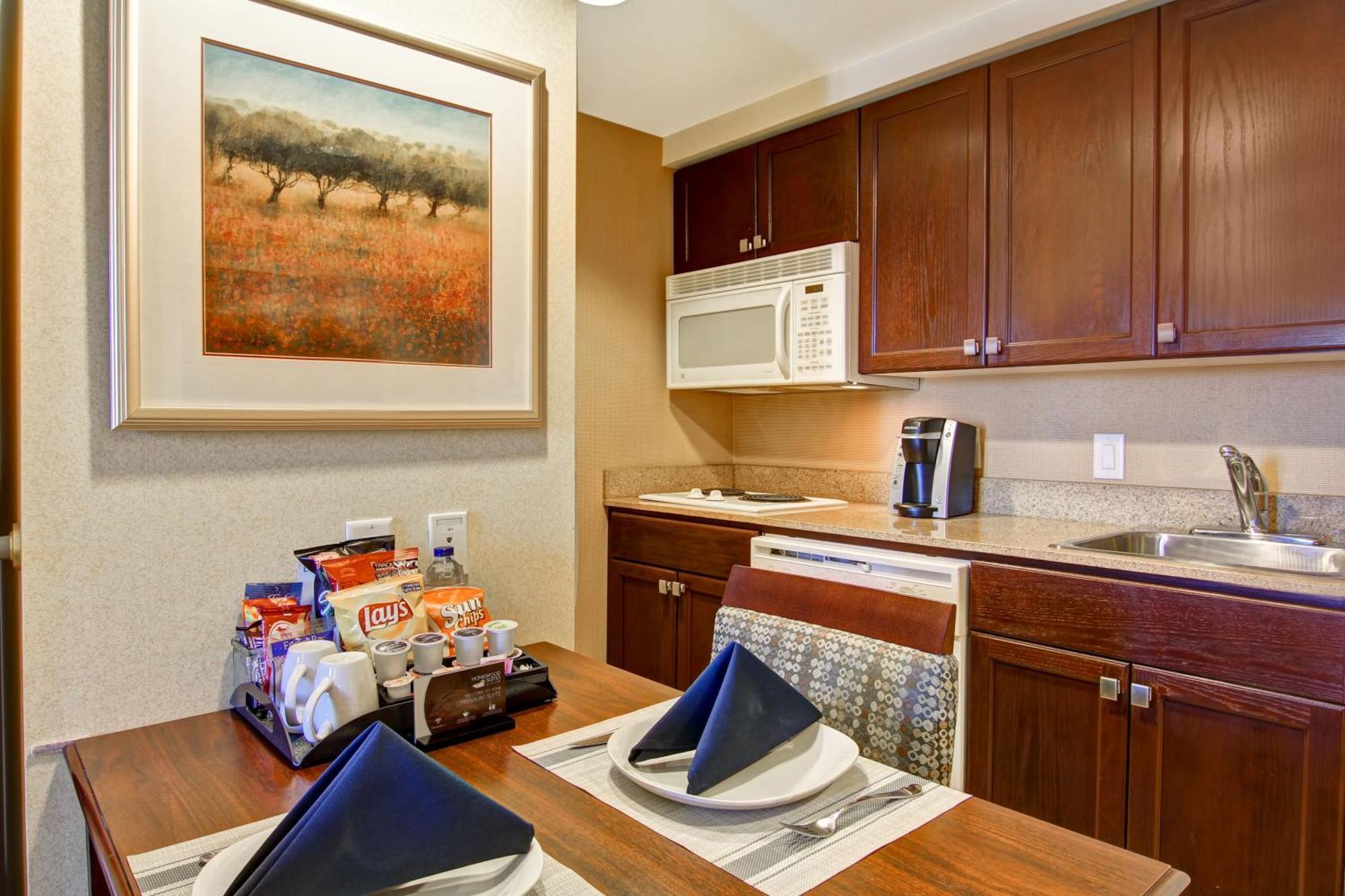 Premium King Studio Suite Non-Smoking,1436574982:JPEG