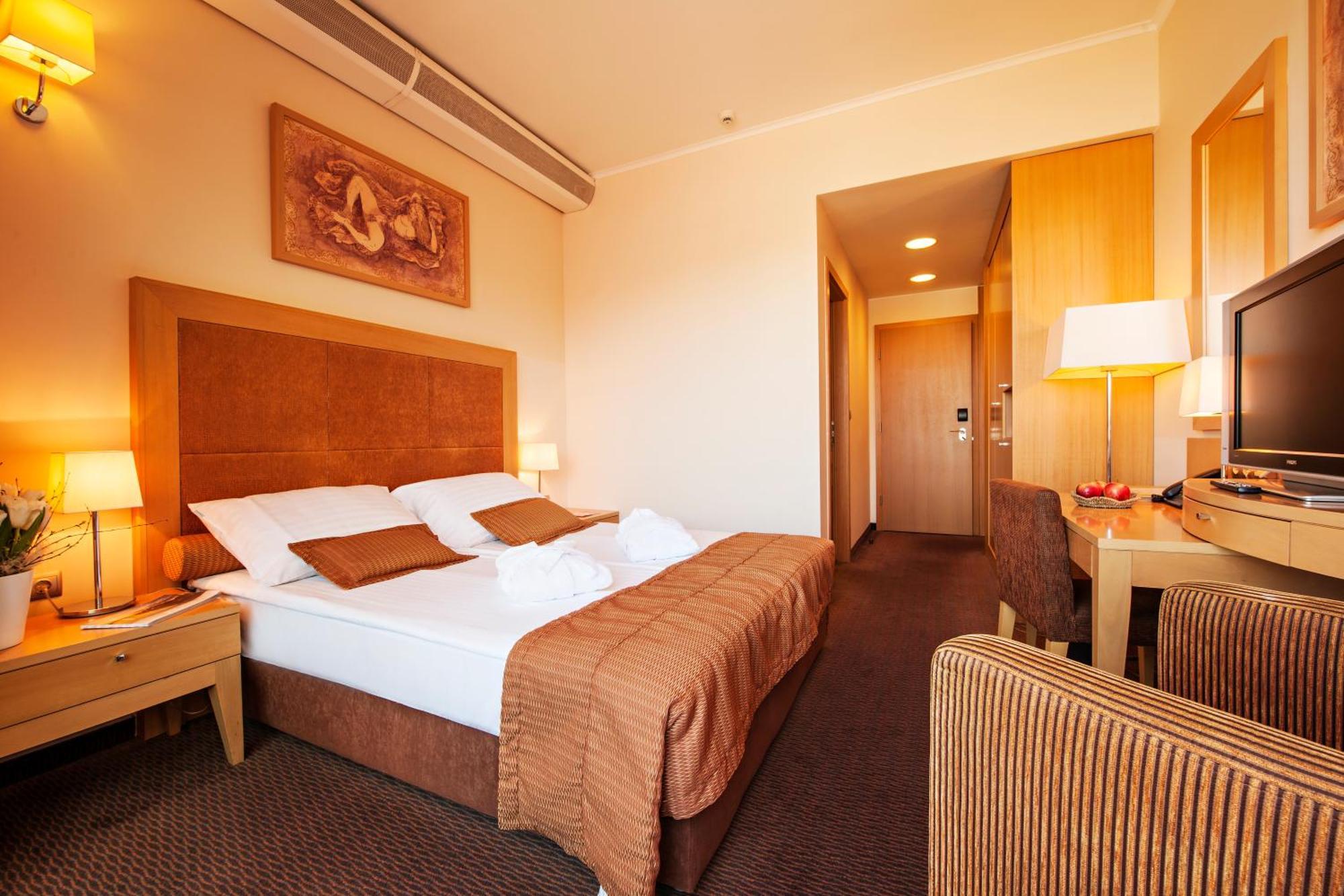 Economy Double Room Balcony