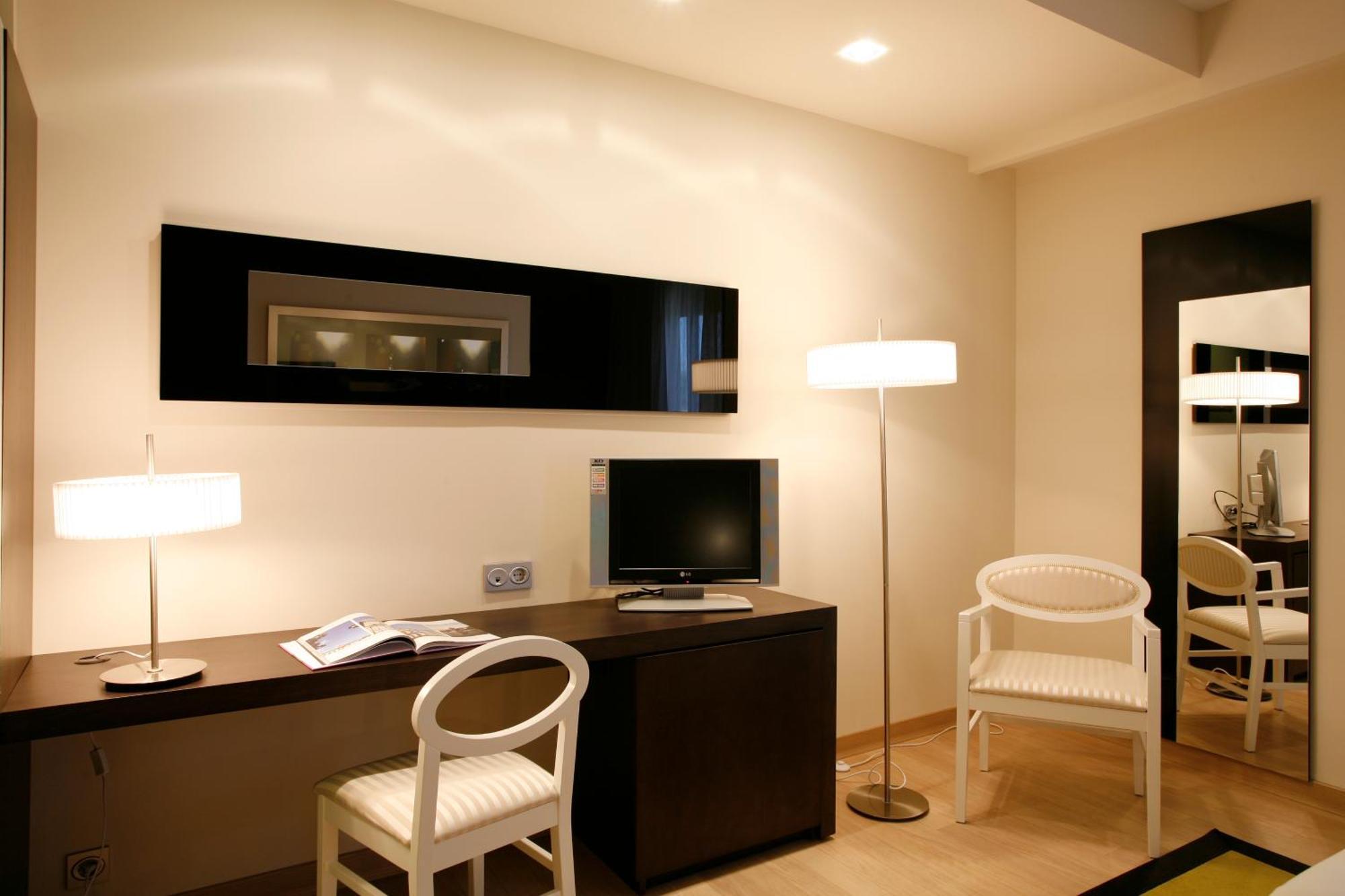 Superior King Room sea view spa access