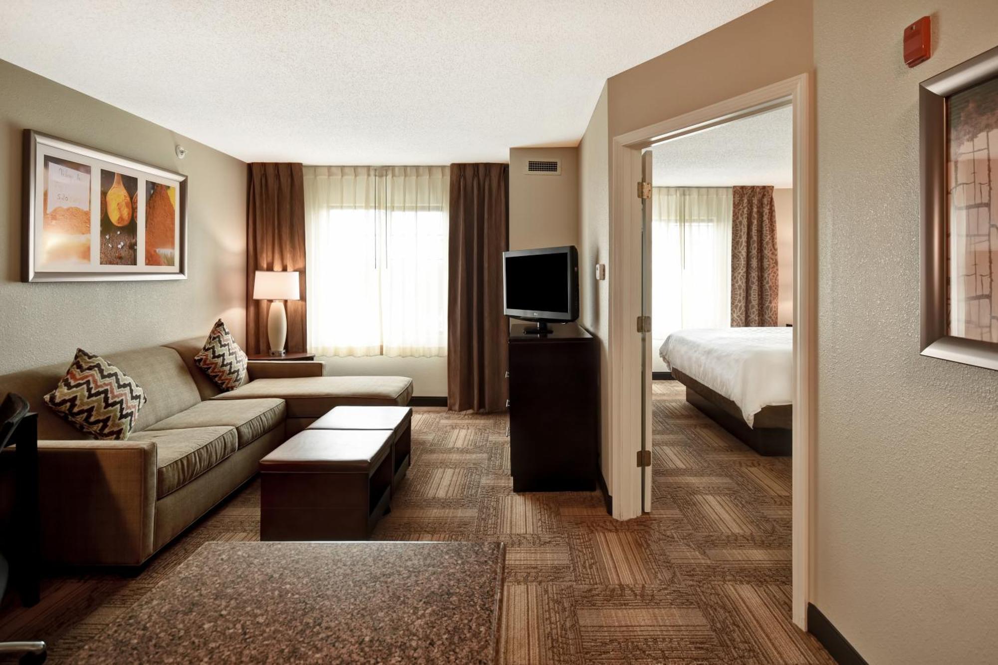 One-Bedroom King Suite