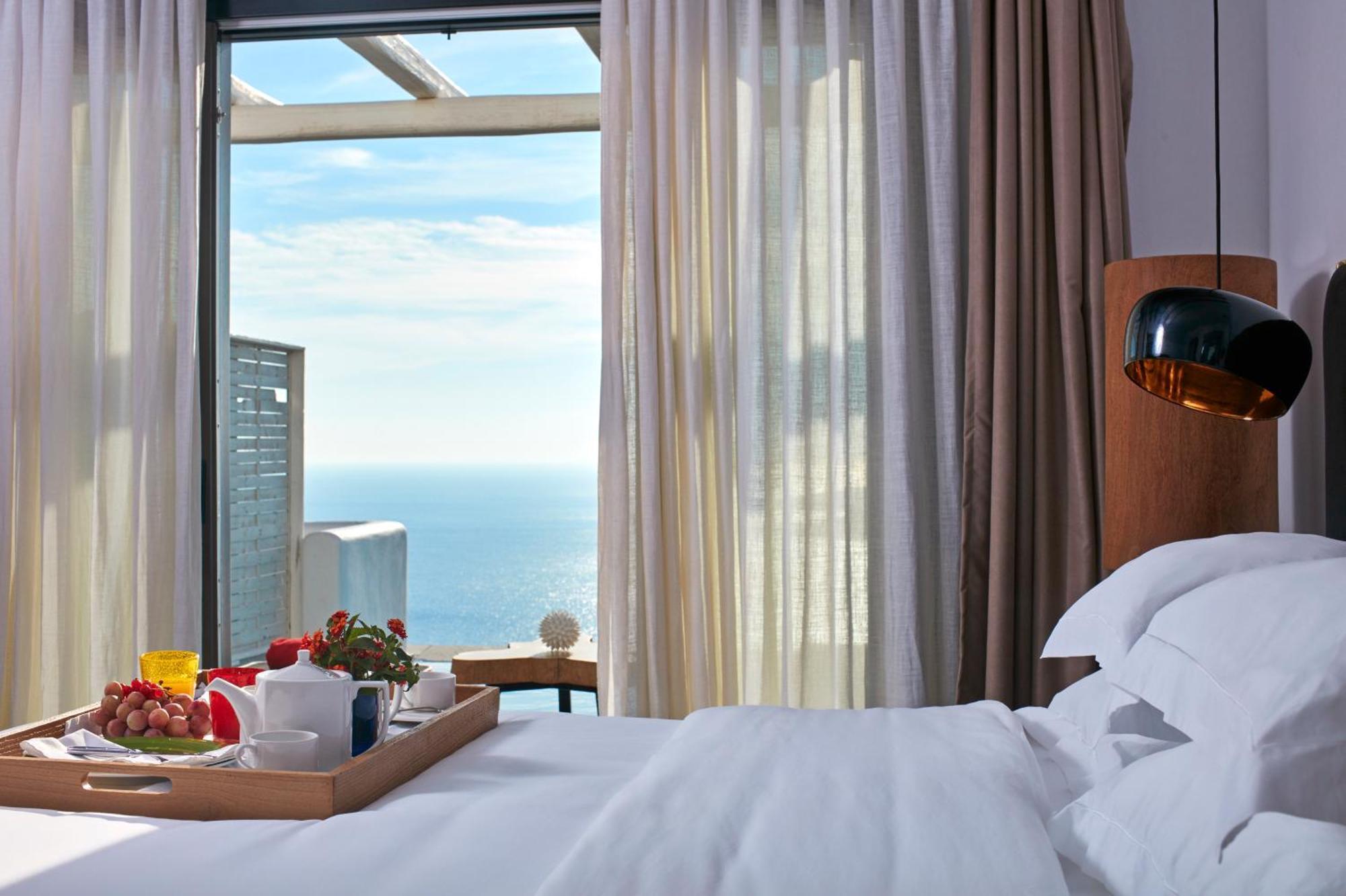 Pure sea view room