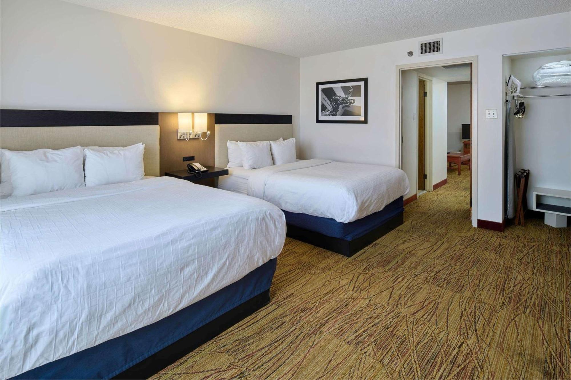 Doube Room Two Double Beds Roll Shower Mobility or Hearing Accessible Non-Smoking