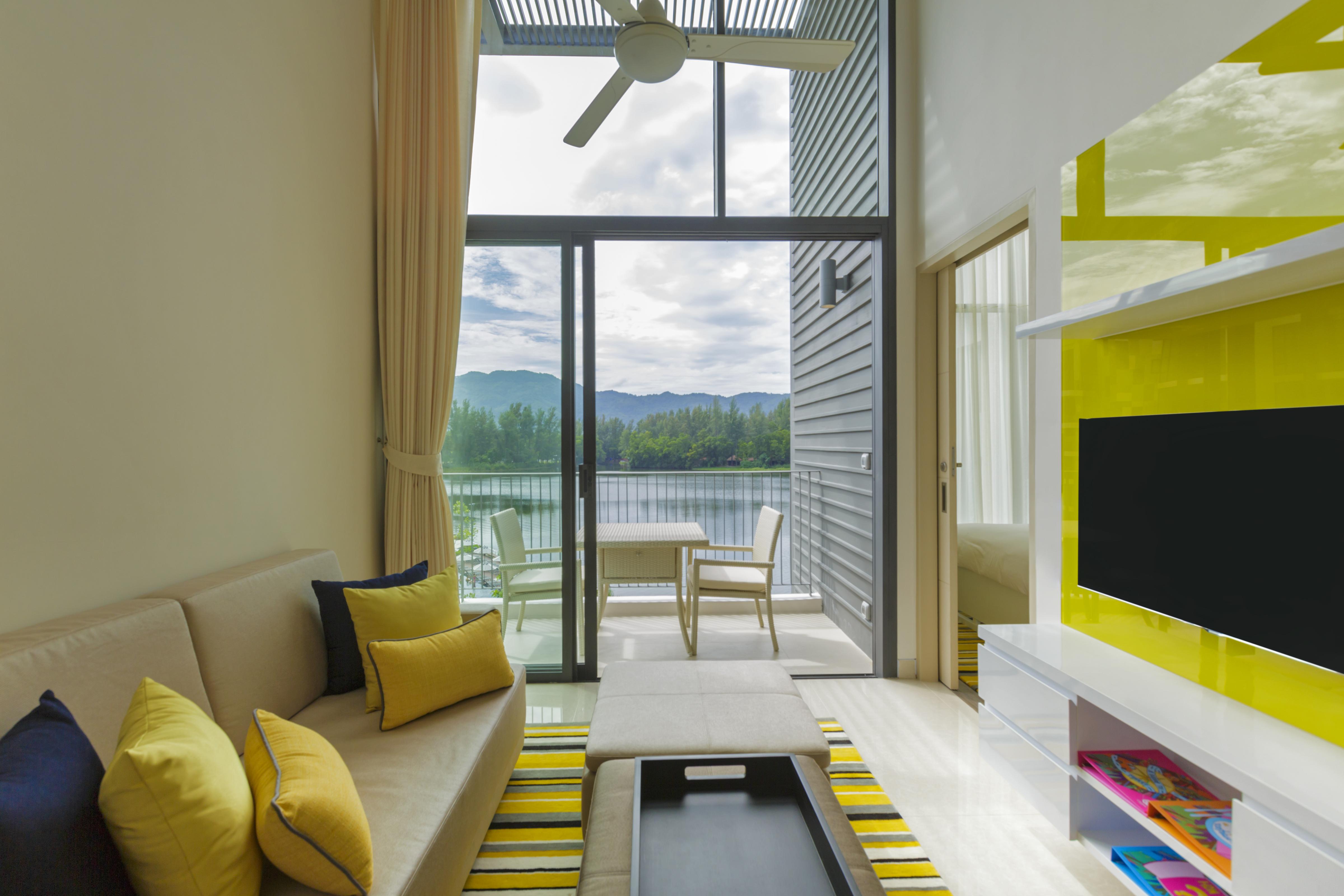 One Bedroom Loft Water View