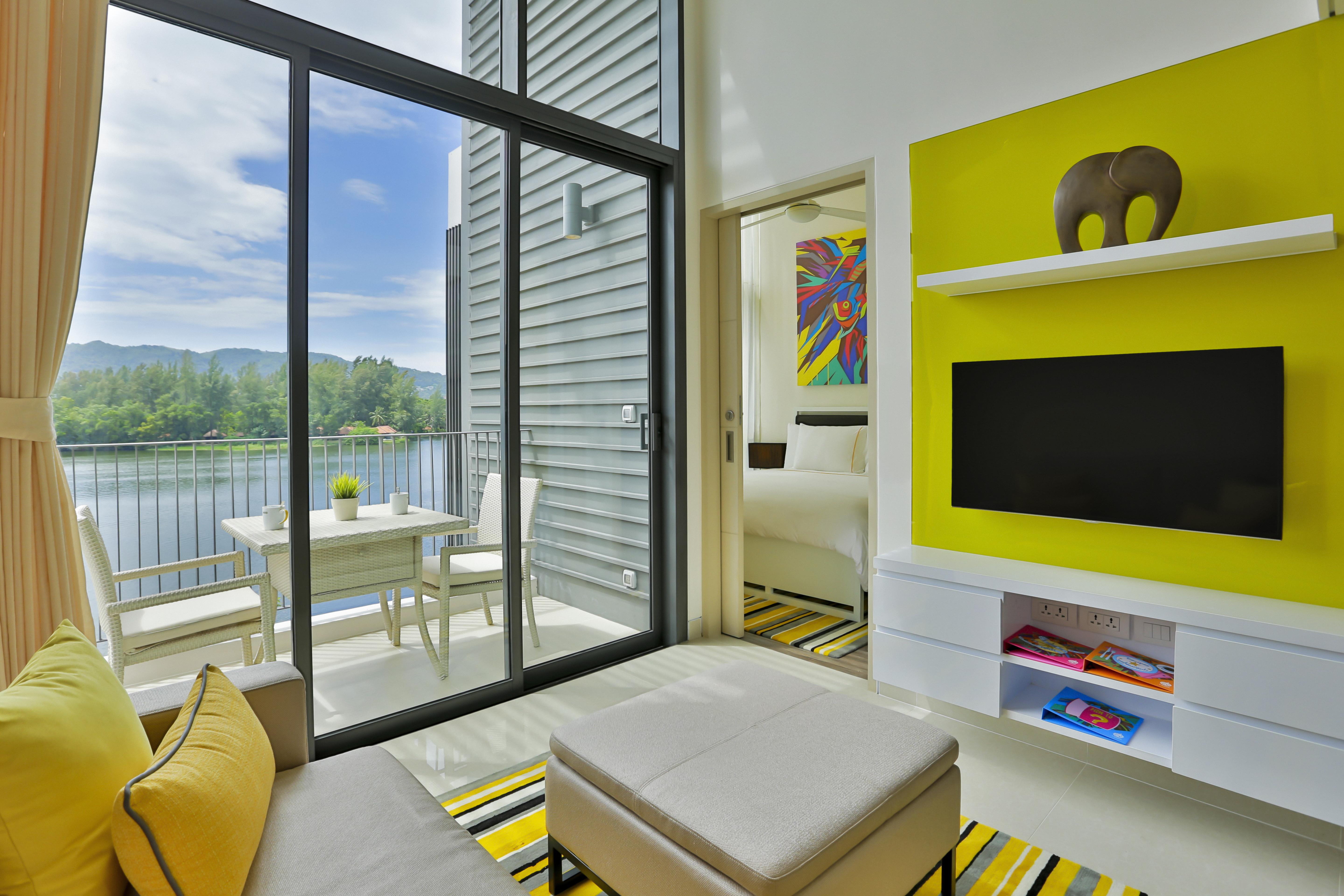 One Bedroom Loft Water View