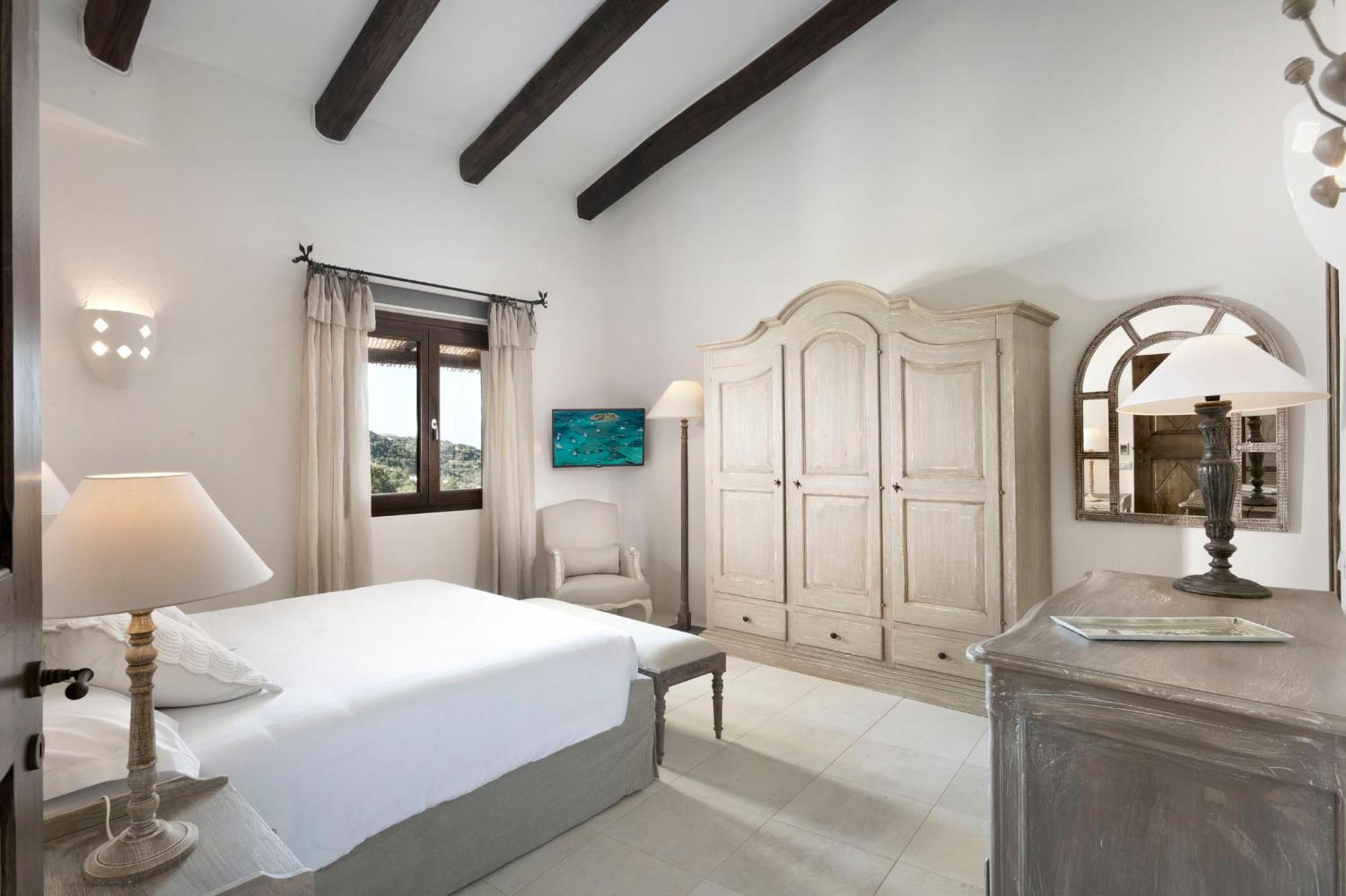 Luxury Apartment