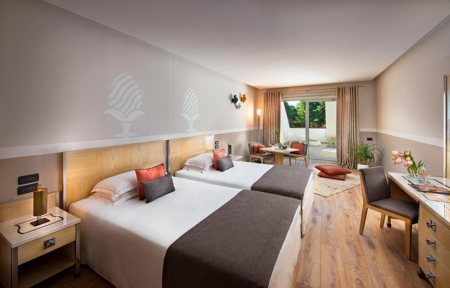 Double or Twin Room,1588082972:JPEG