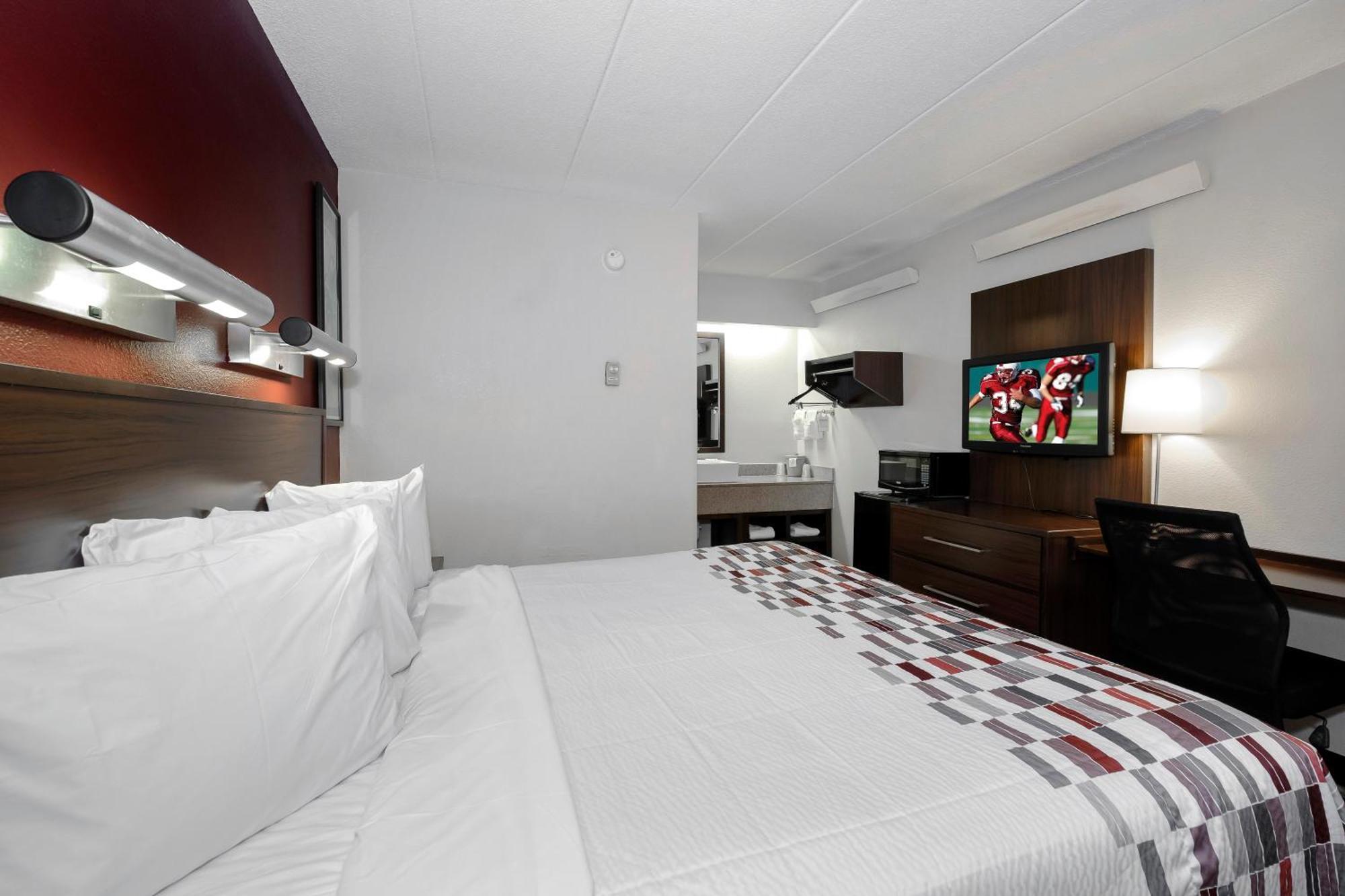 Deluxe King Room Smoke Free