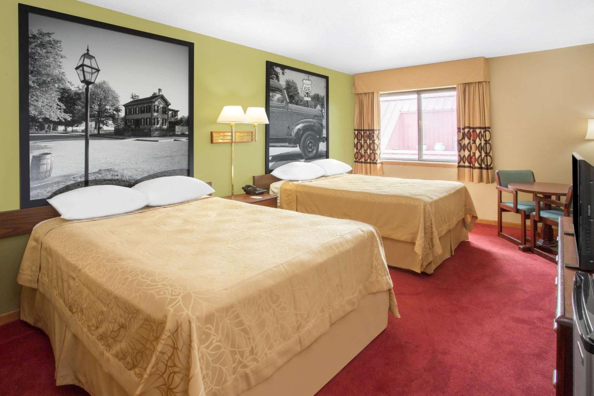 Deluxe Double Room with Two Double Beds - Non-Smoking
