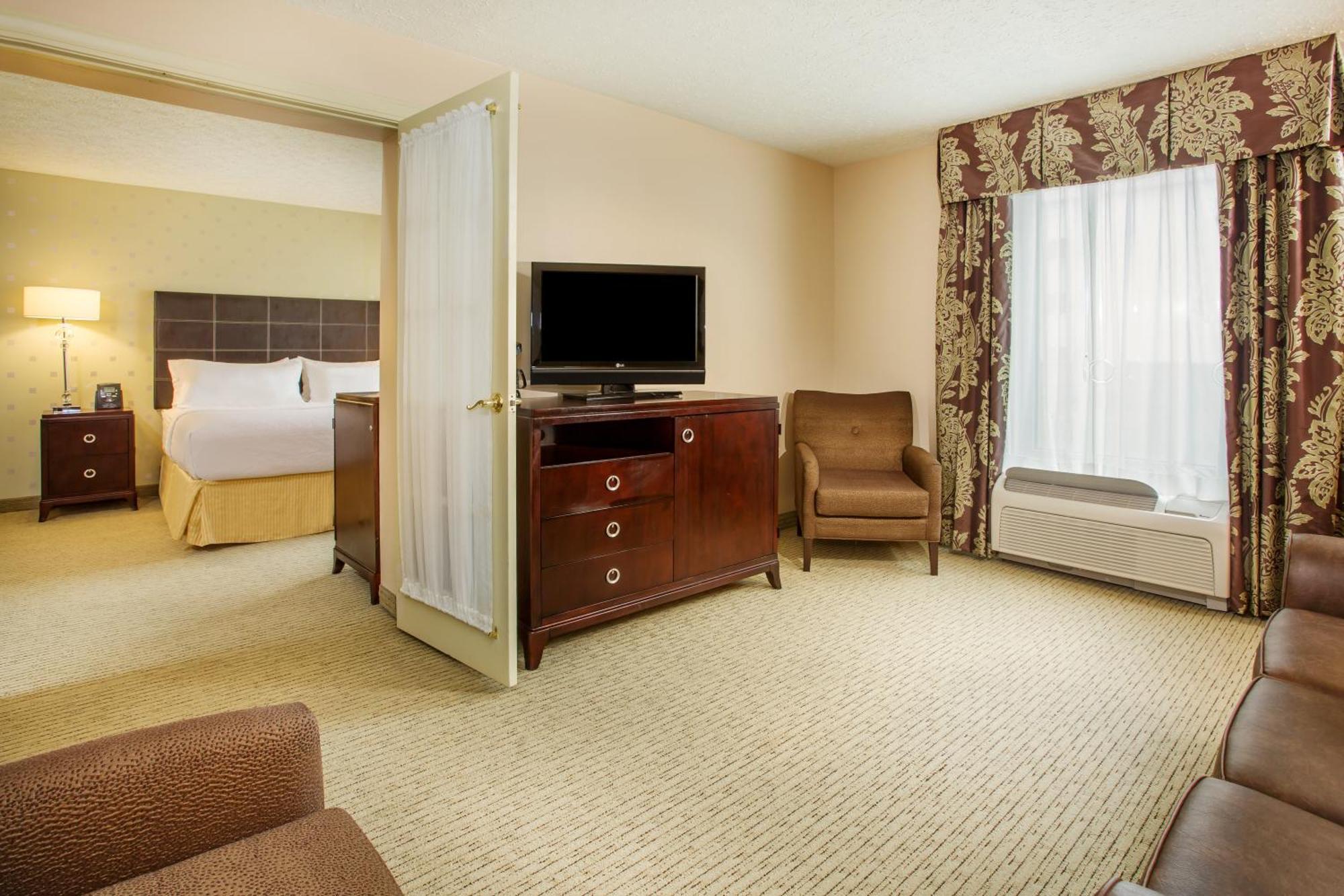 King Room Mobility Access or Hearing Accessible
