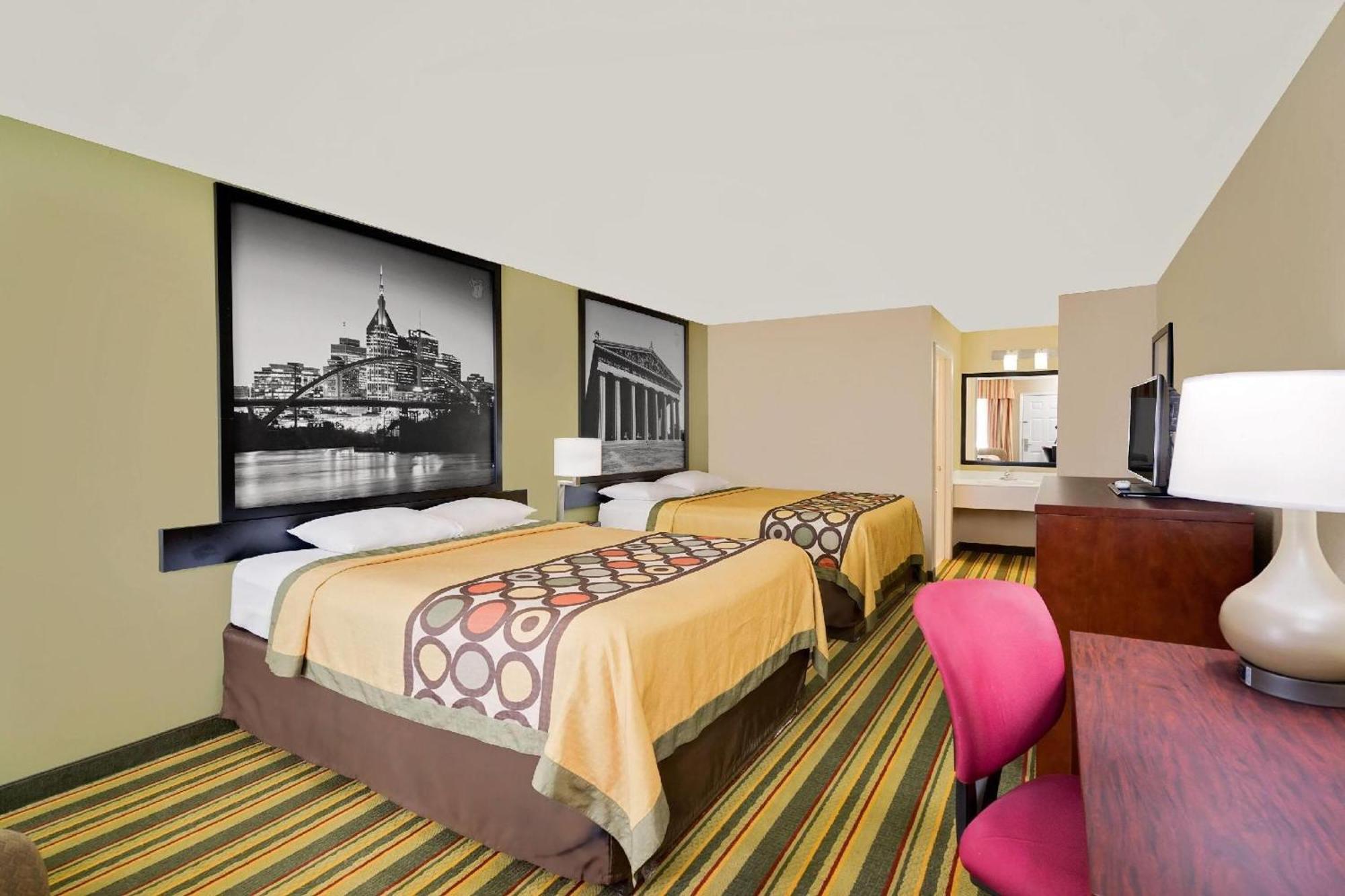 Queen Room Two Queen Beds Non-Smoking