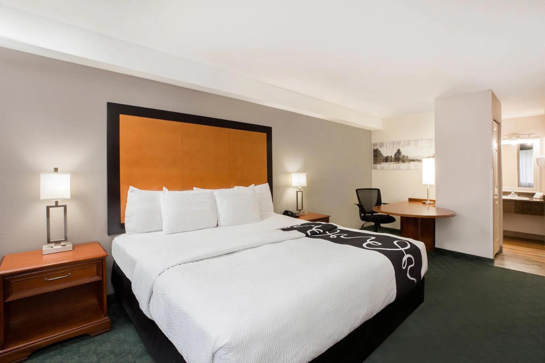 Superior King Room - Non-Smoking
