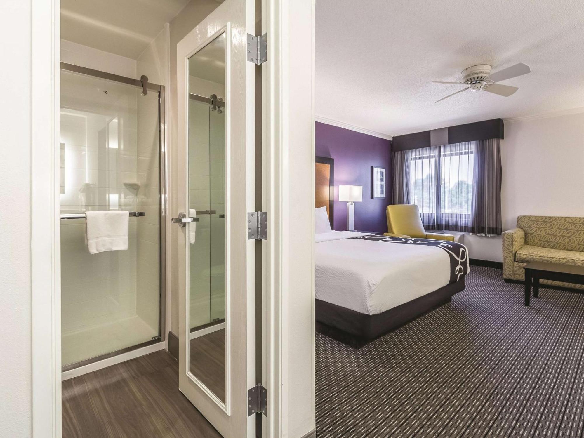 Executive King Room