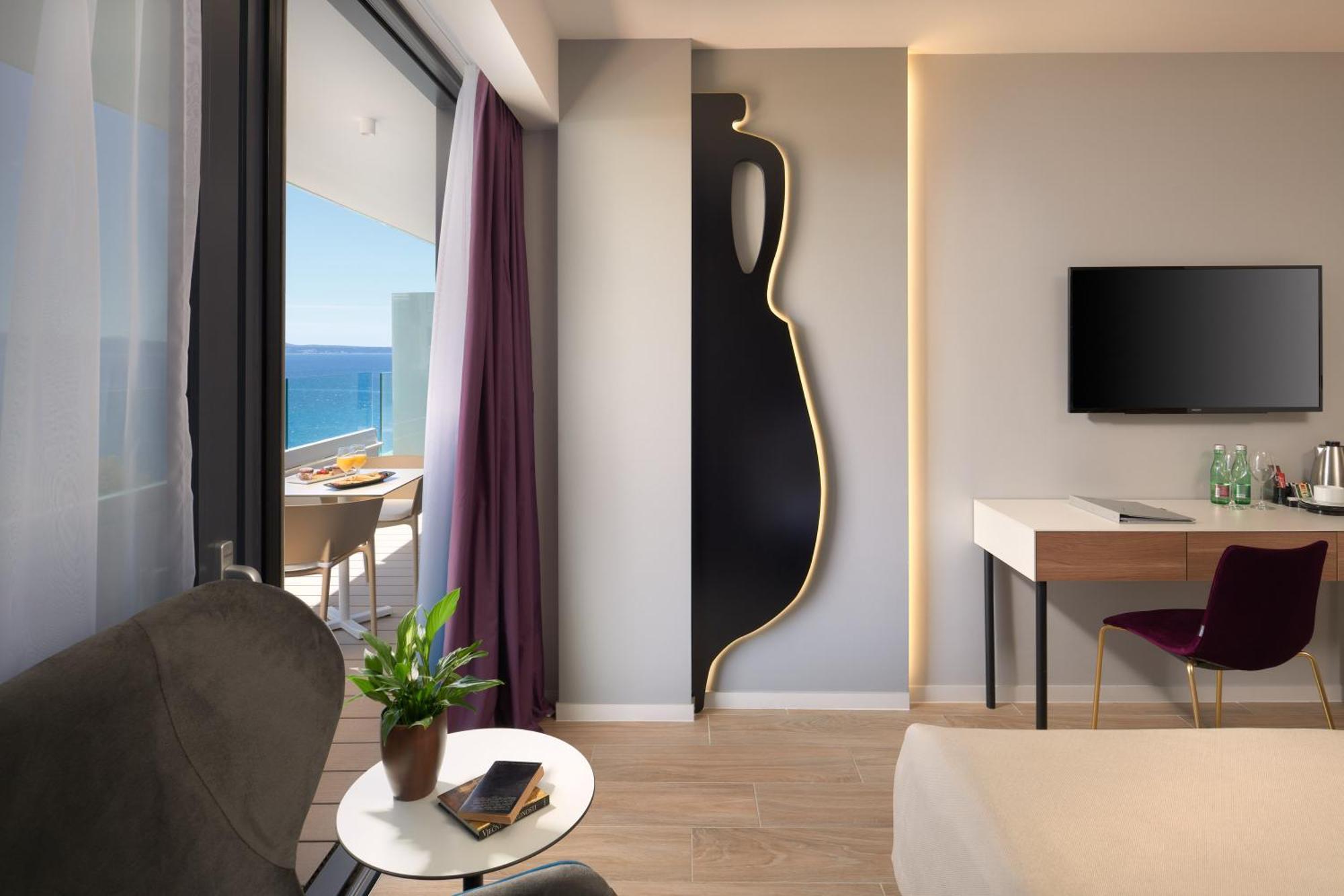 Superior Double or Twin Room Sea View