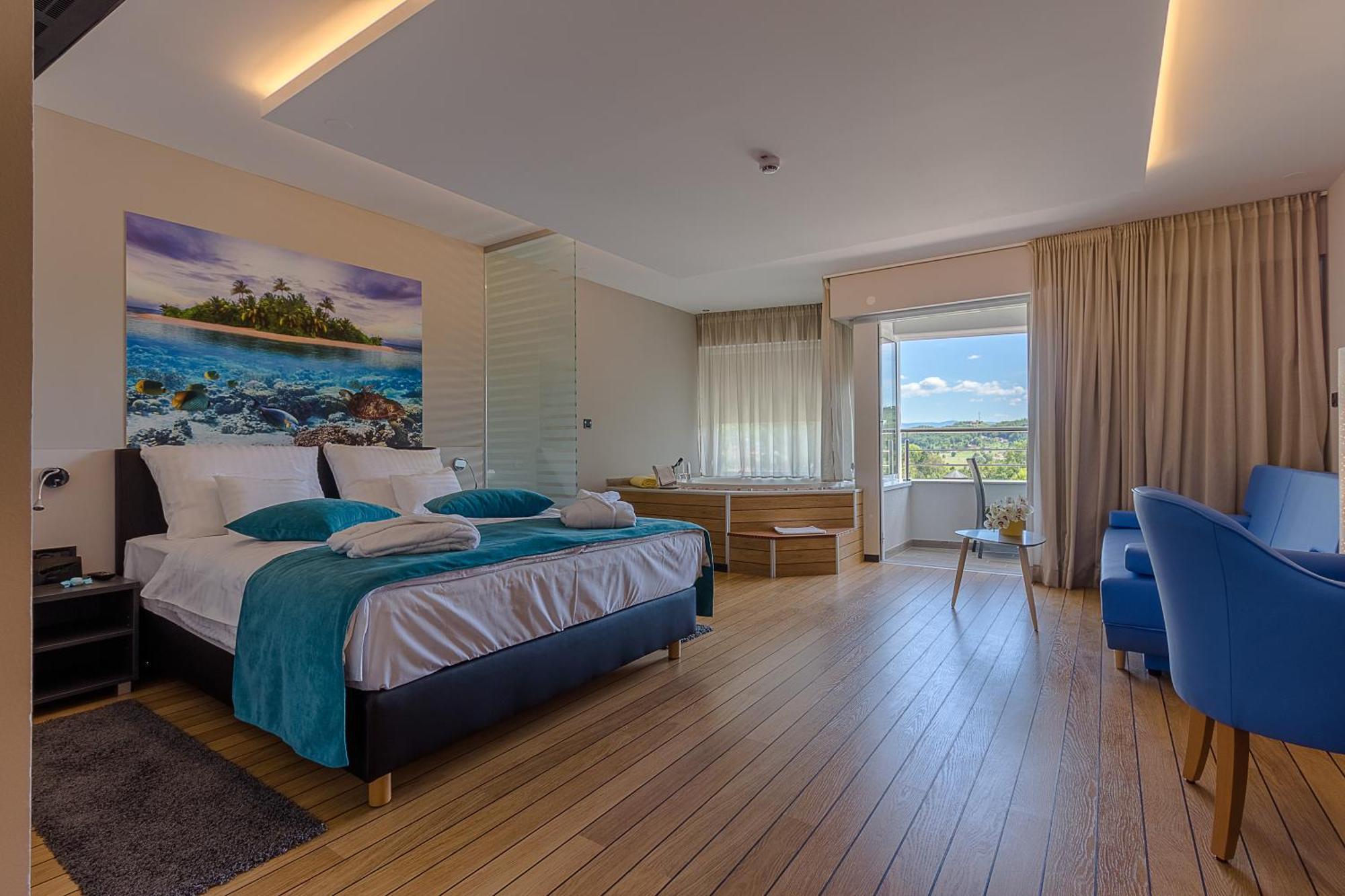 Double Room Spa Bath Balcony