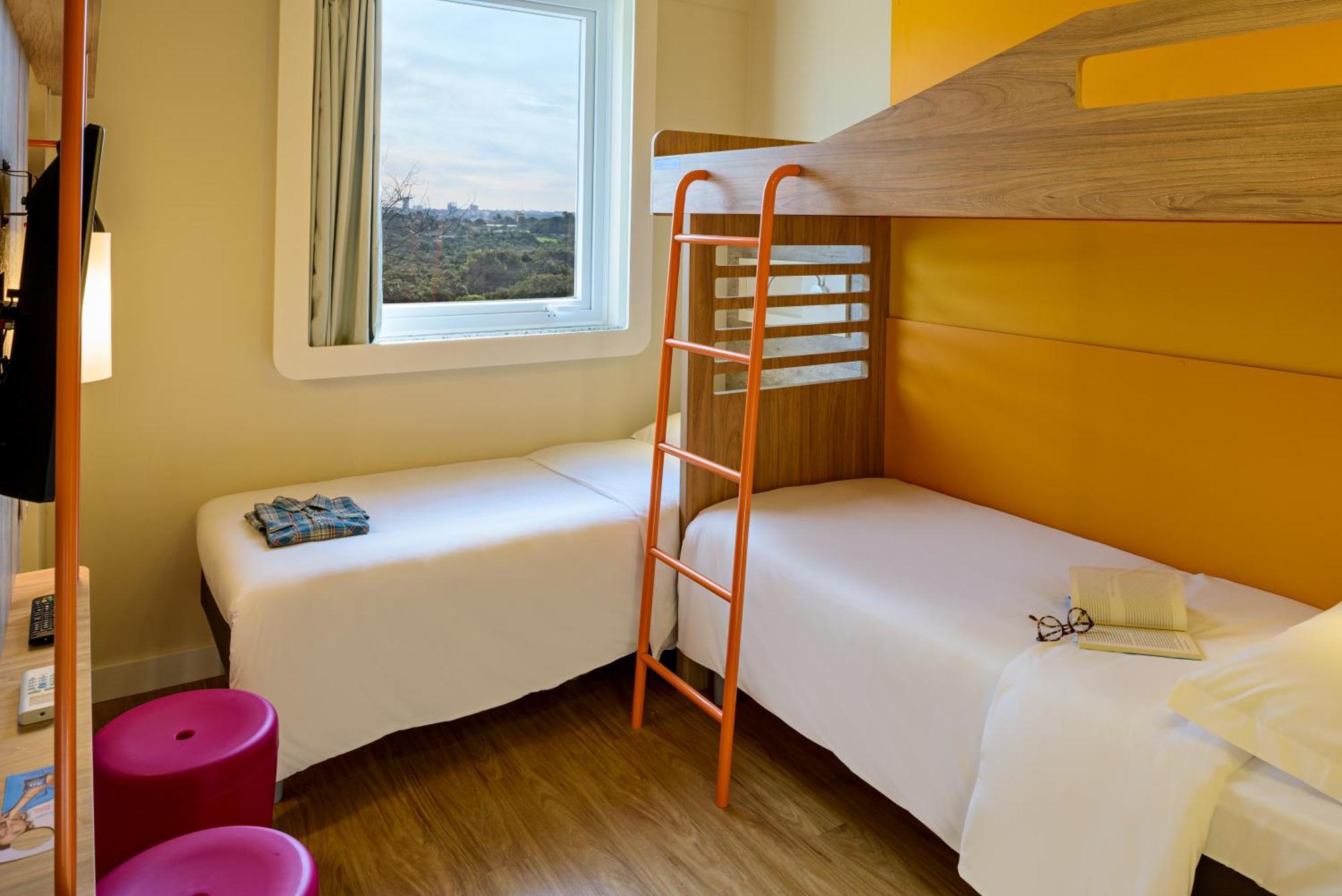 Standard Room With Single Beds