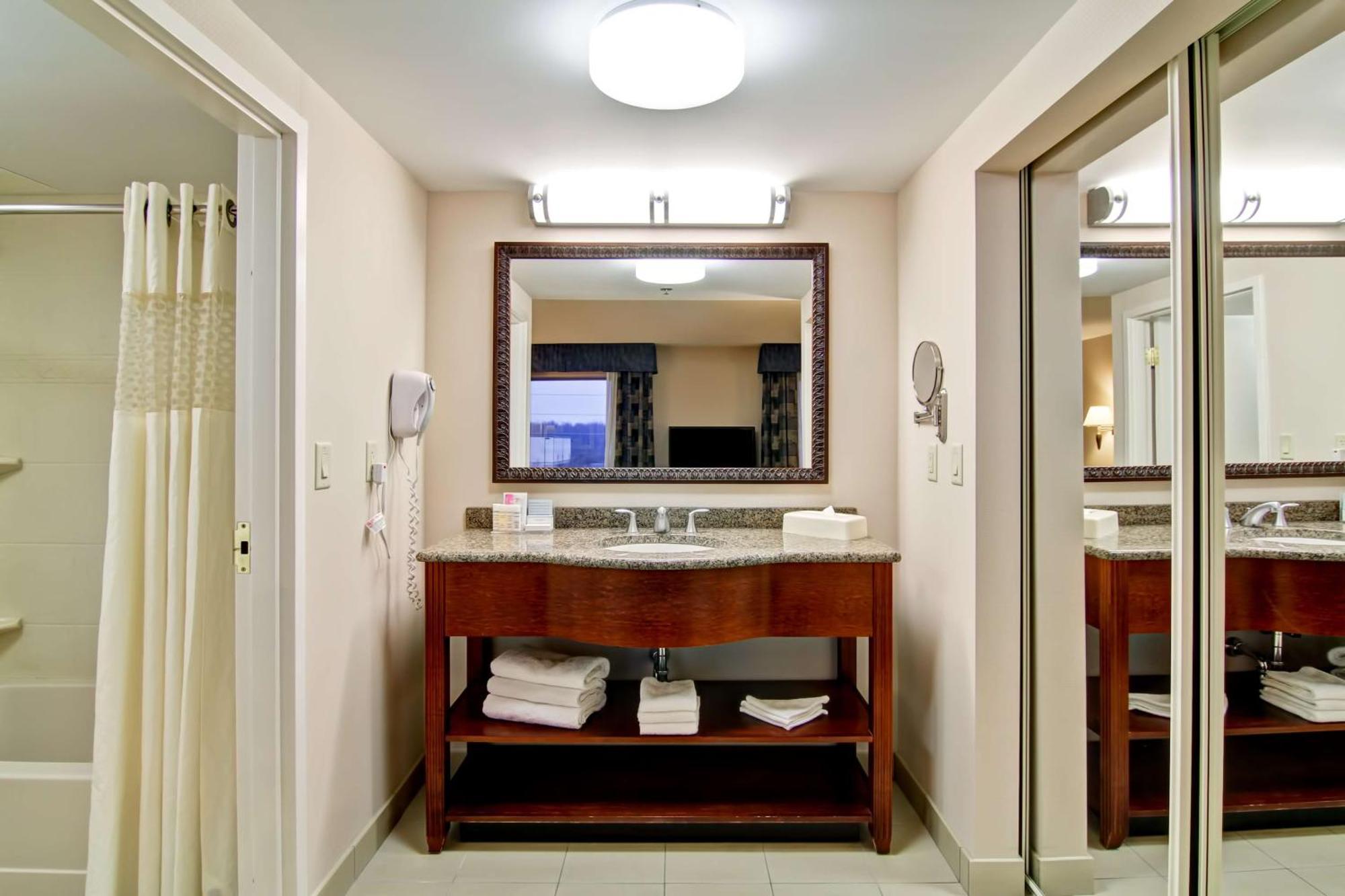 One-Bedroom Suite with Two Queen Beds and Sofa Bed