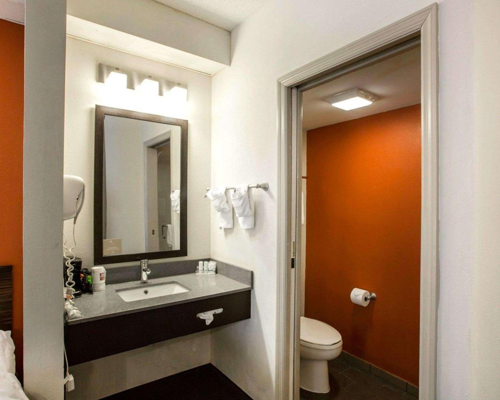 Double Room with Two Double Beds - Non-Smoking