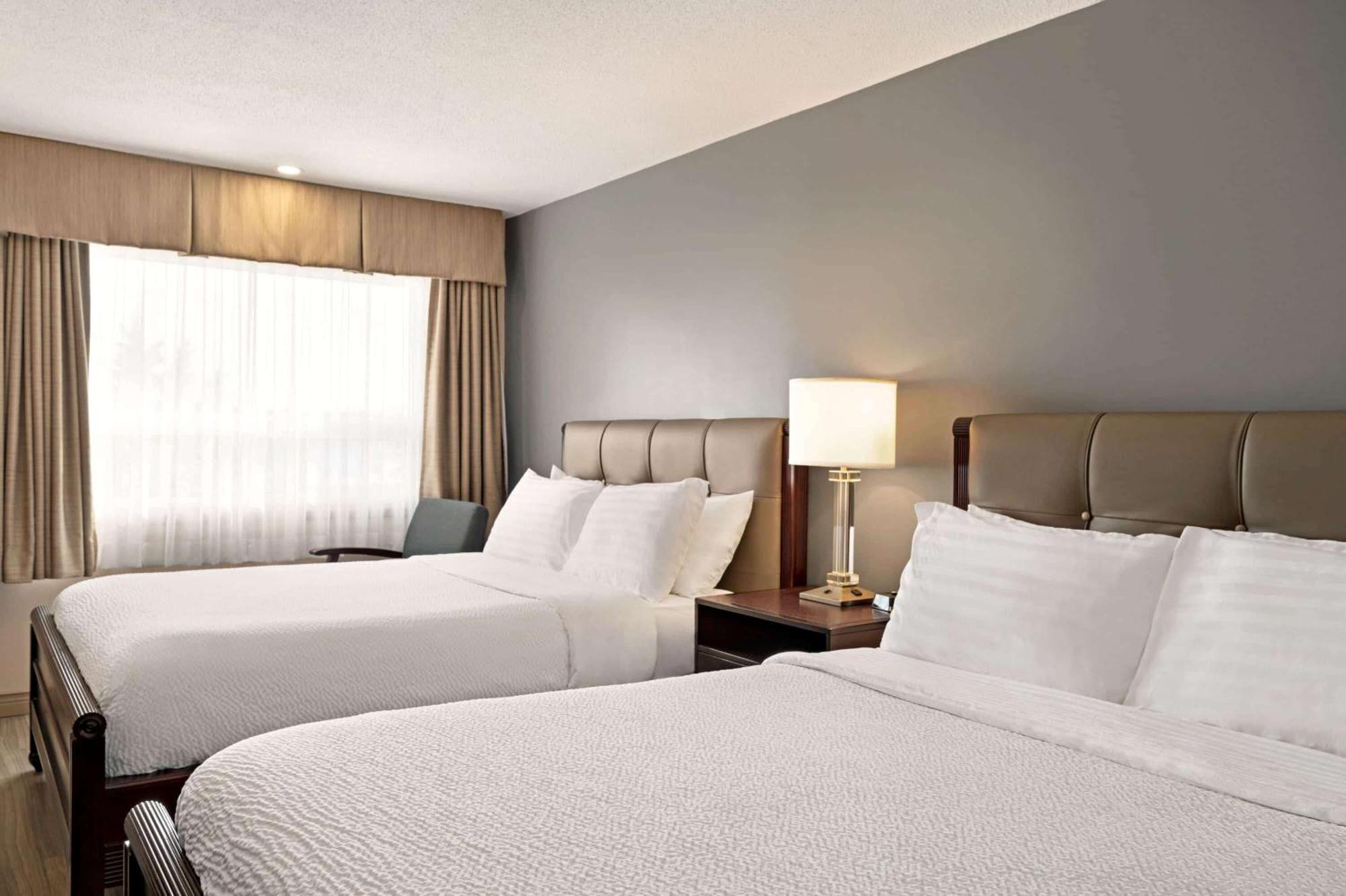 Queen Room with Two Queen Beds - Non-Smoking