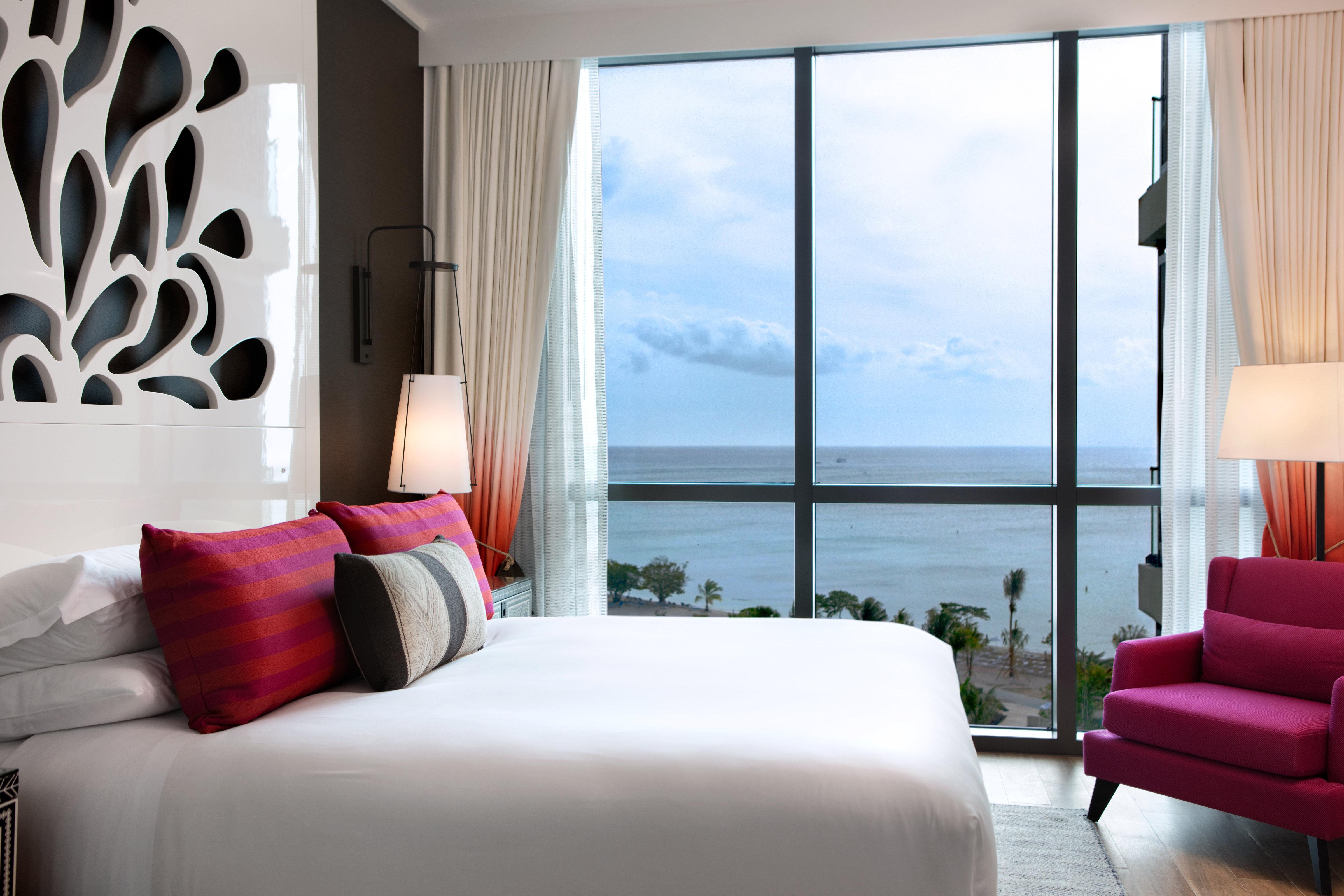 Kamer met Kingsize Bed en Uitzicht op de Oceaan