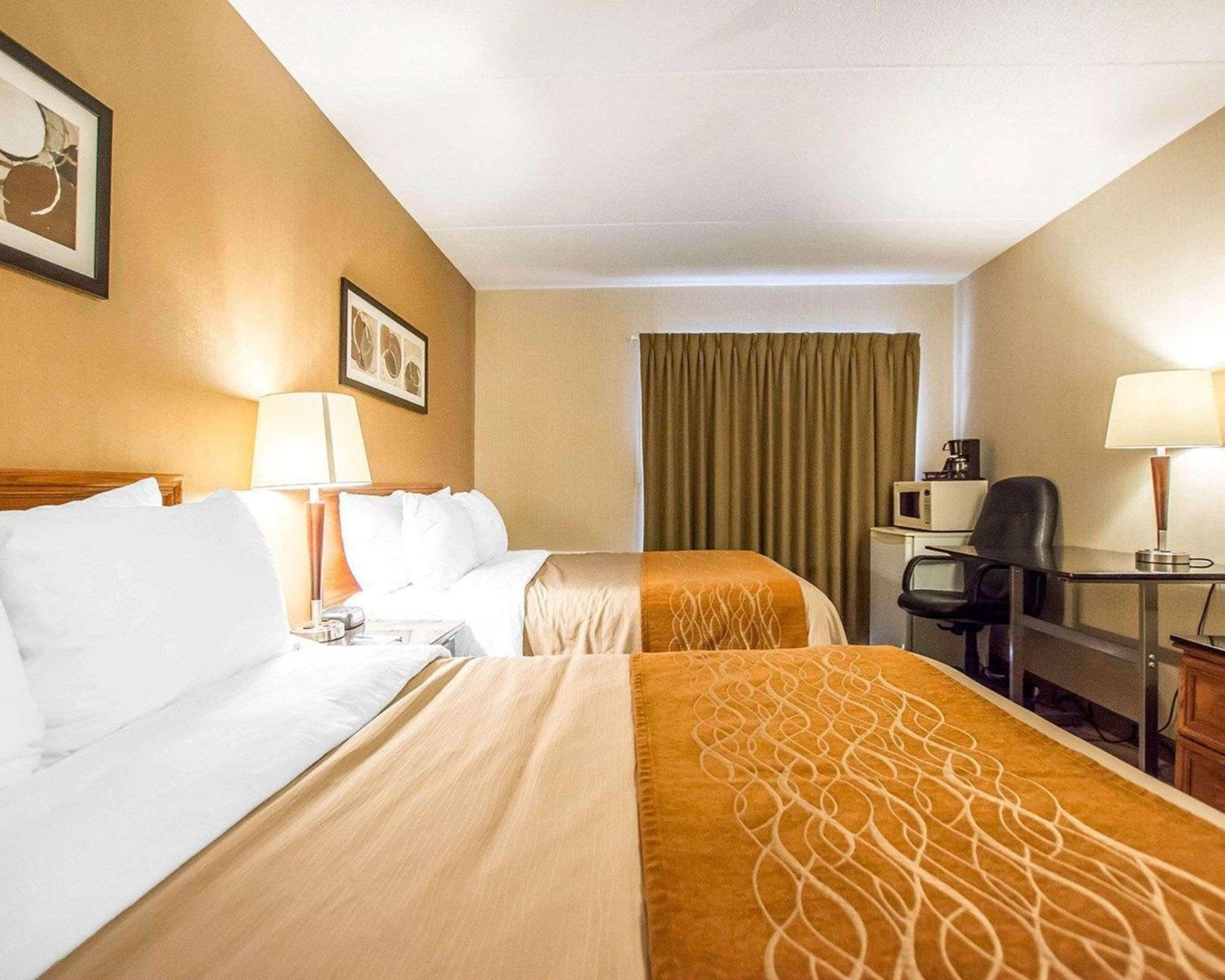 Standard Double Room with Two Double Beds - Ground Floor/Non-Smoking