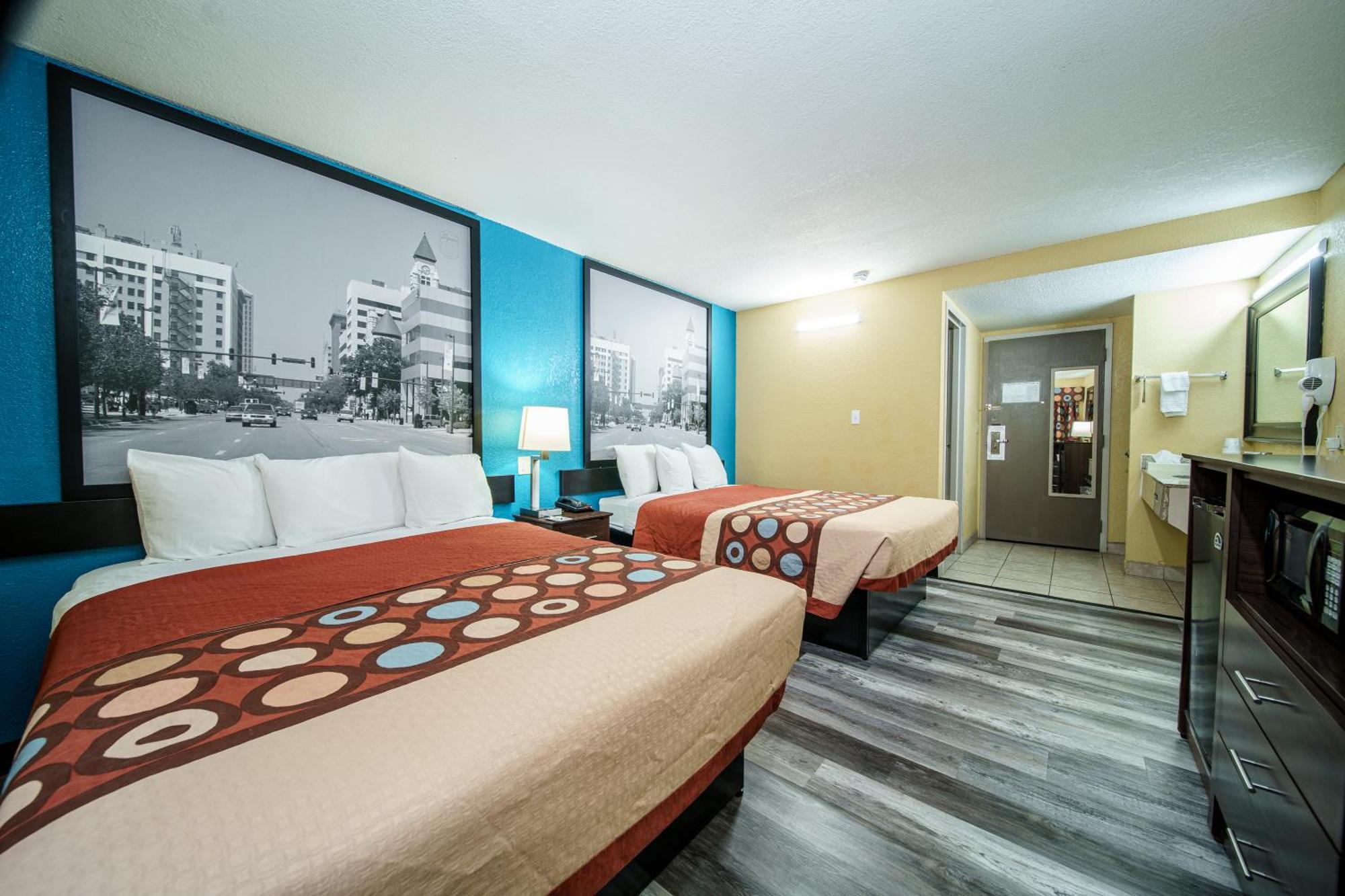 Queen Pet-Friendly Room Two Queen Beds Second Floor Non-Smoking