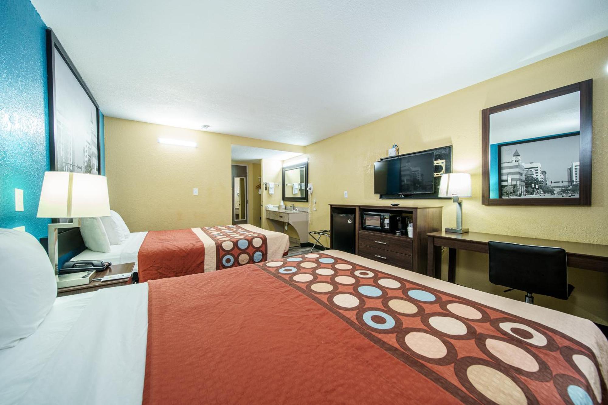 Queen Pet-Friendly Room Two Queen Beds Second Floor Non-Smoking