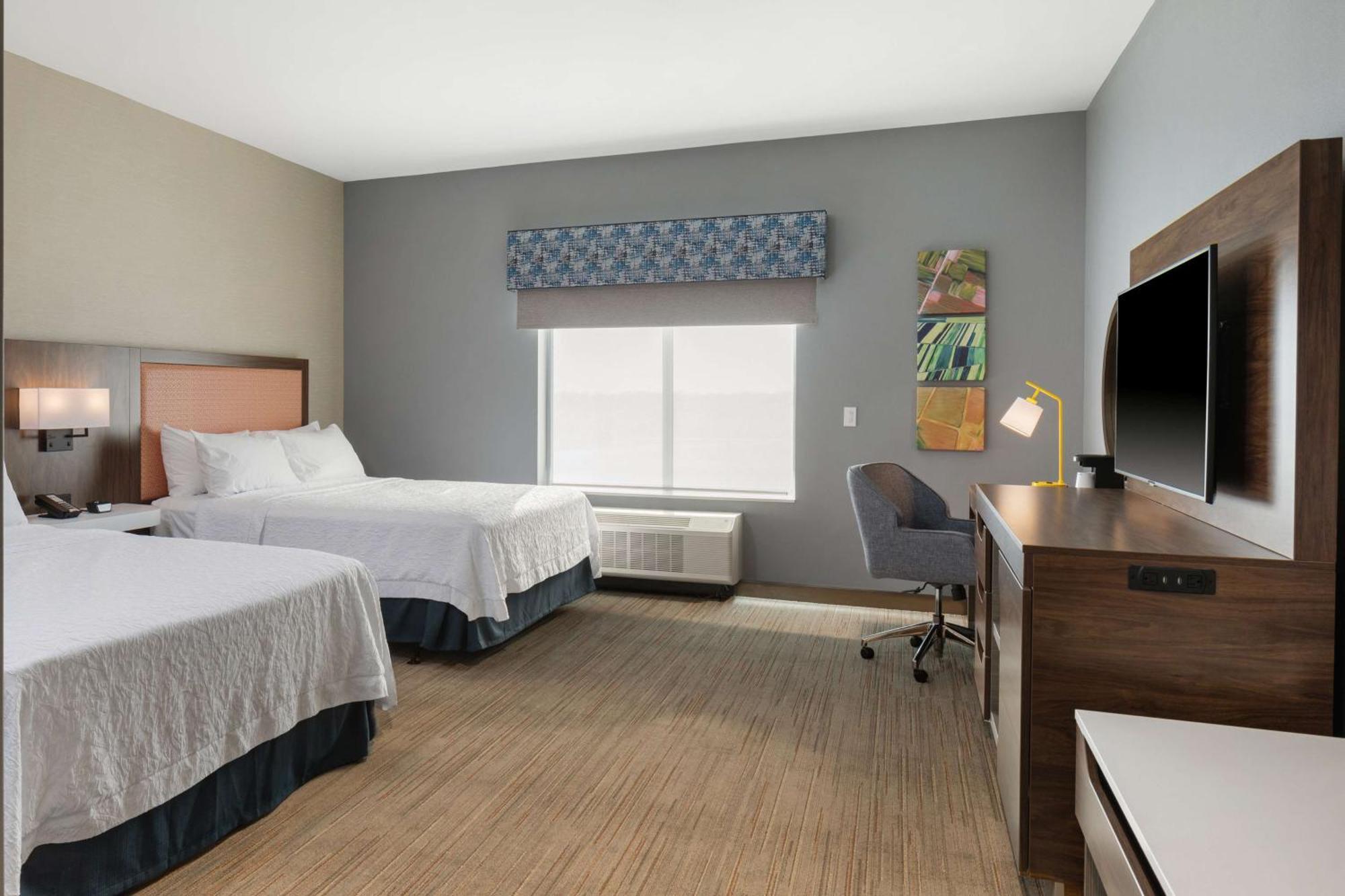 Queen Room with Two Queen Beds - Mobility and Hearing Access/Non-Smoking