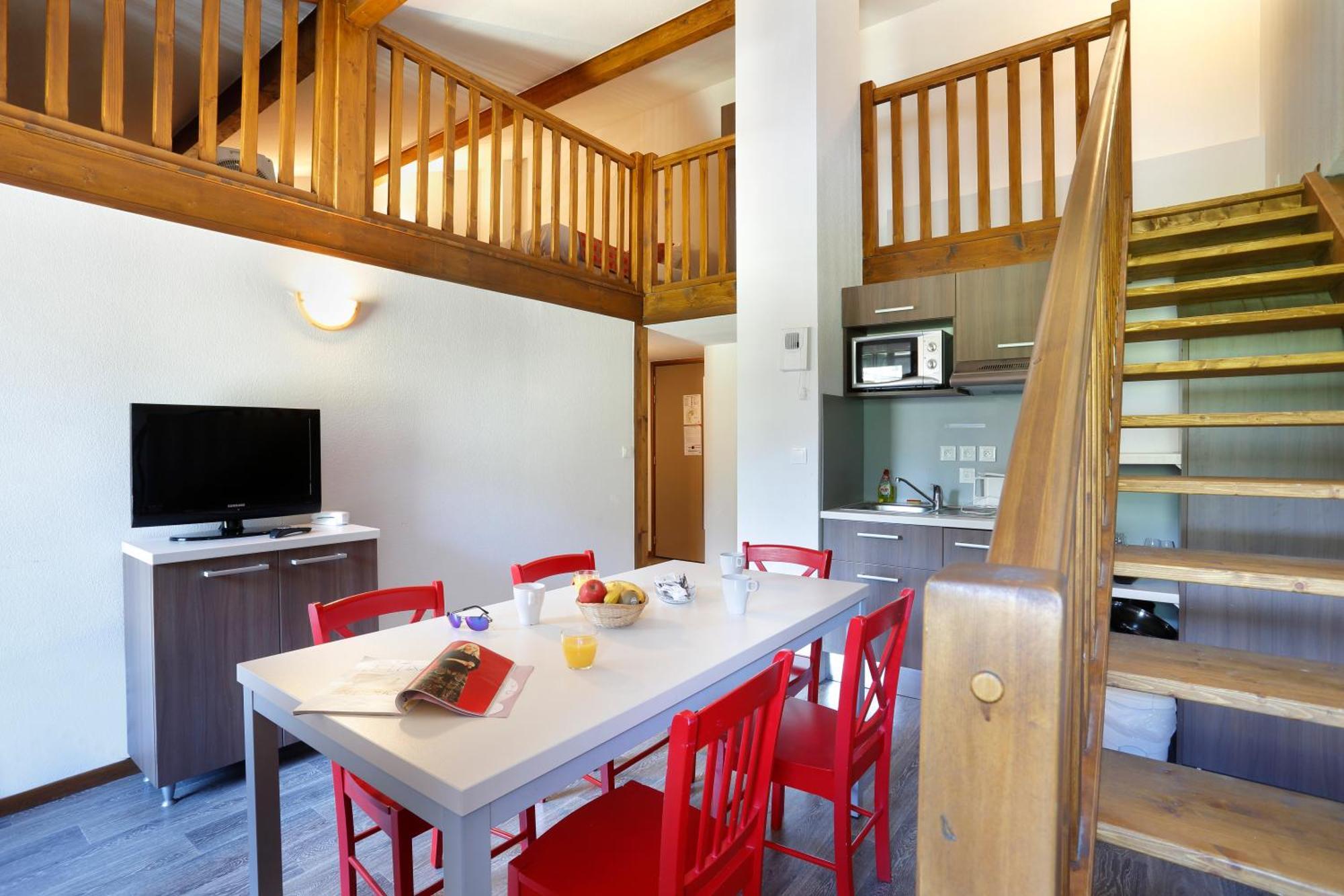 1 Bedroom Apartment sleeping area