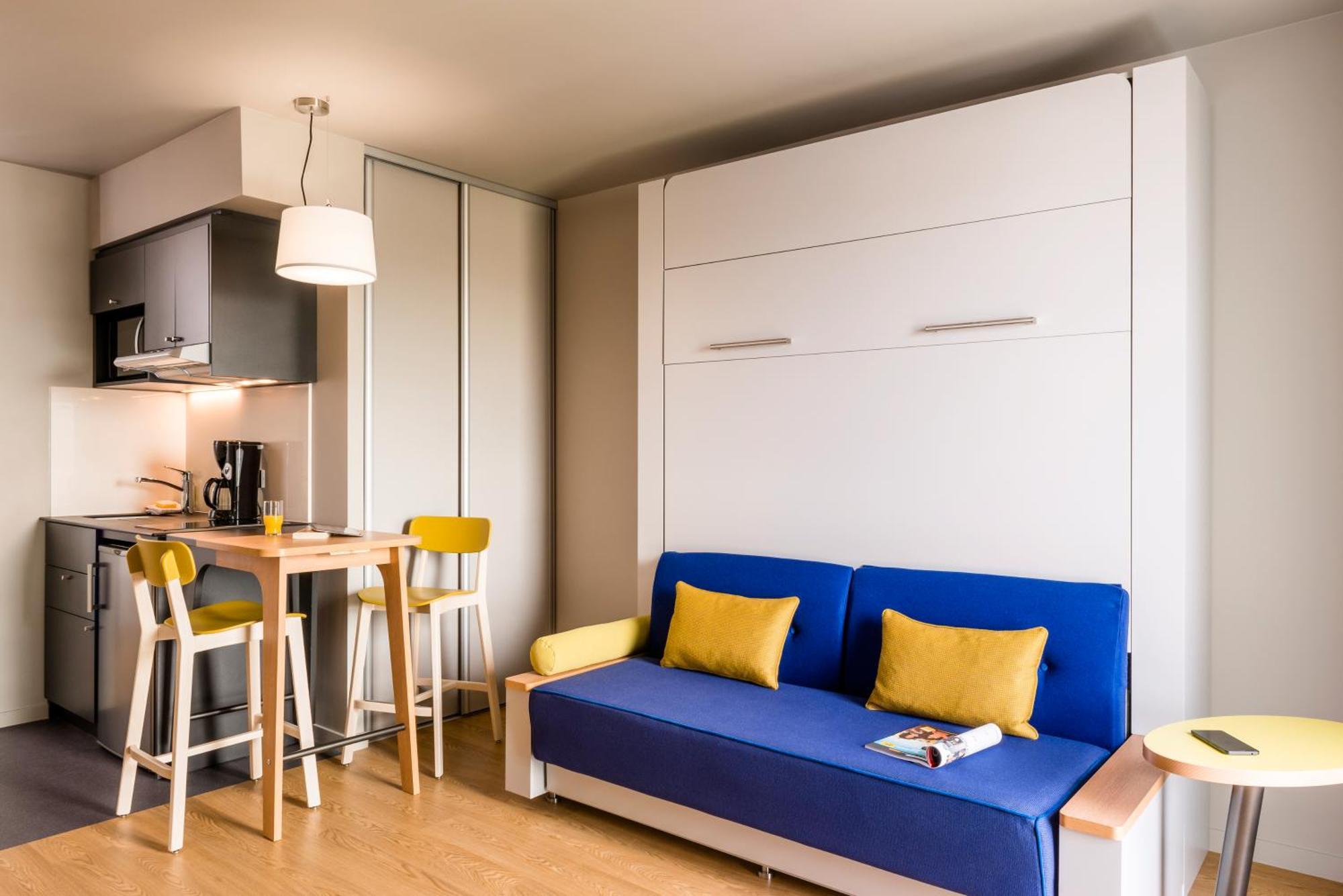 Studio mit Balkon (3 Personen)