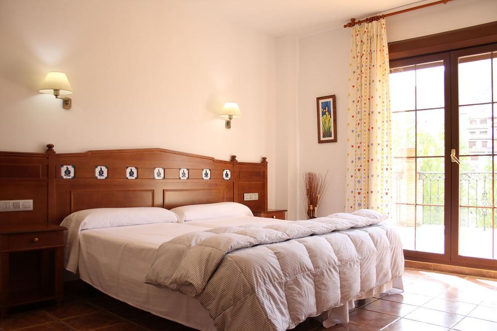 Twin Room,424860645:JPEG