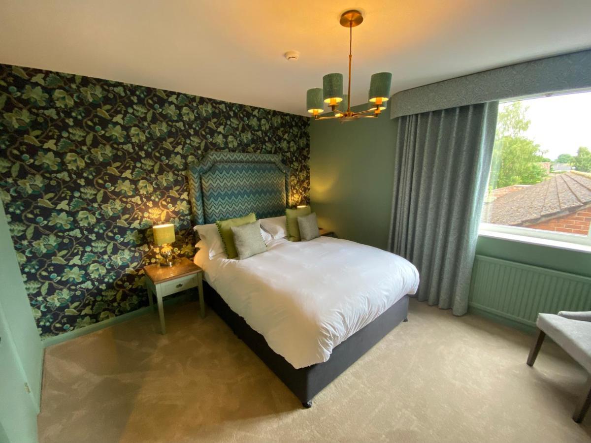 King Room (No Pets)