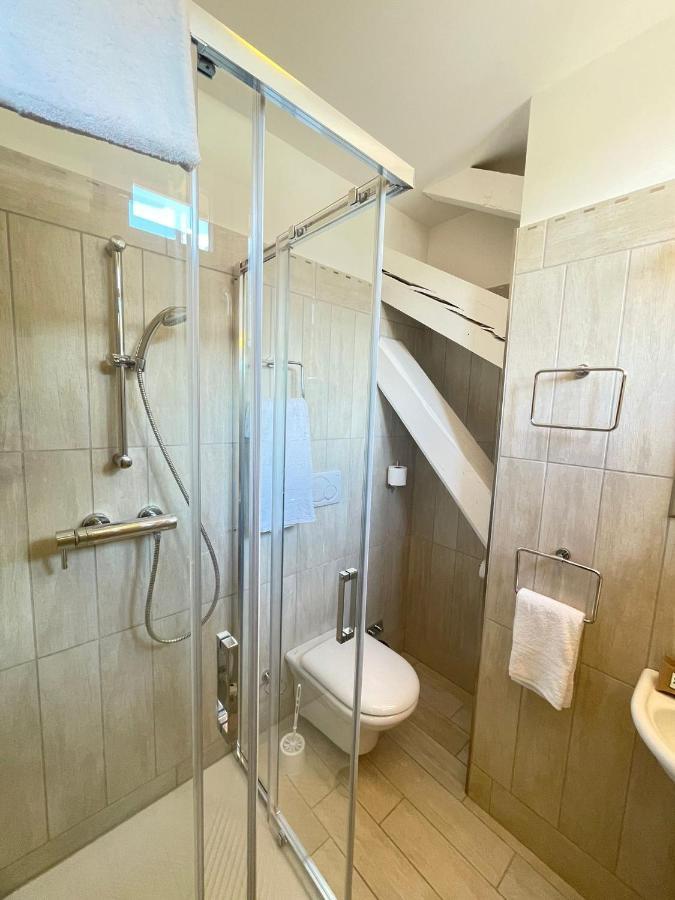 Triple Room,1774466460:JPEG