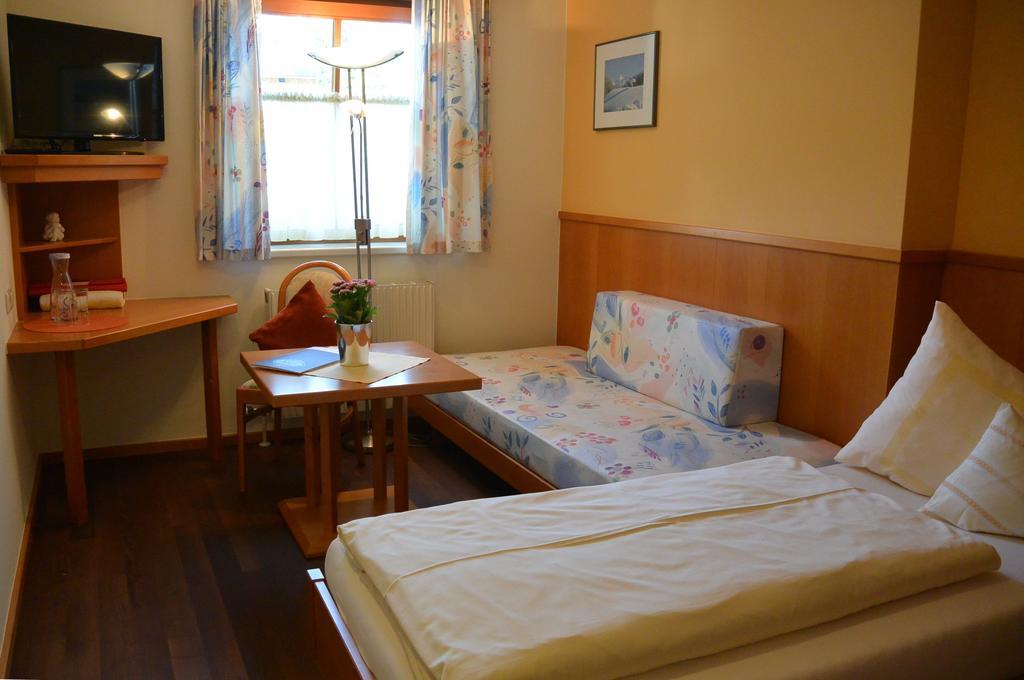 Basic Budget Single Room