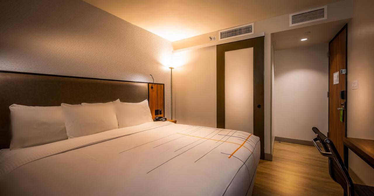 King Room Non-Smoking