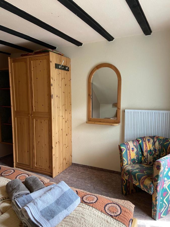 Doppelzimmer mit Balkon