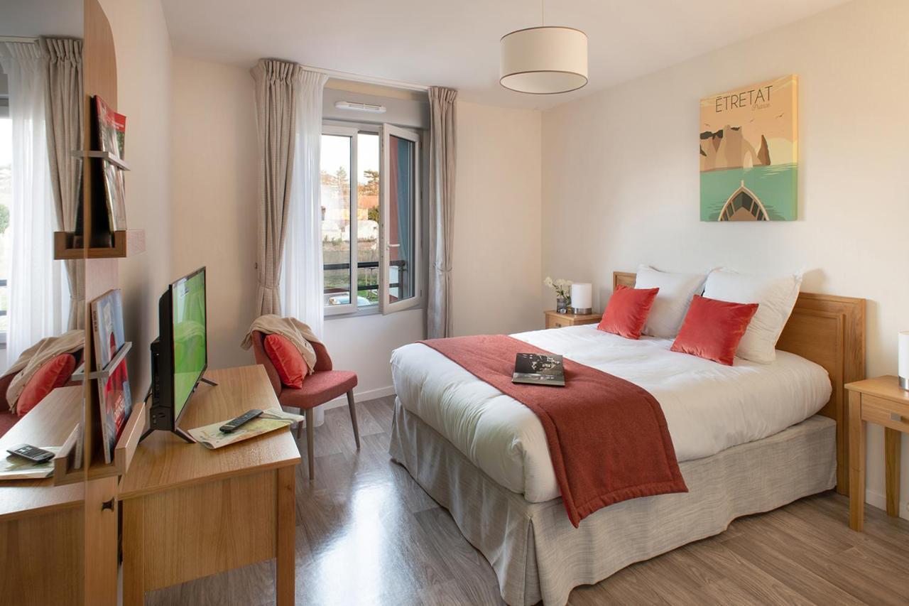 One-Bedroom Apartment,1297726825:JPEG