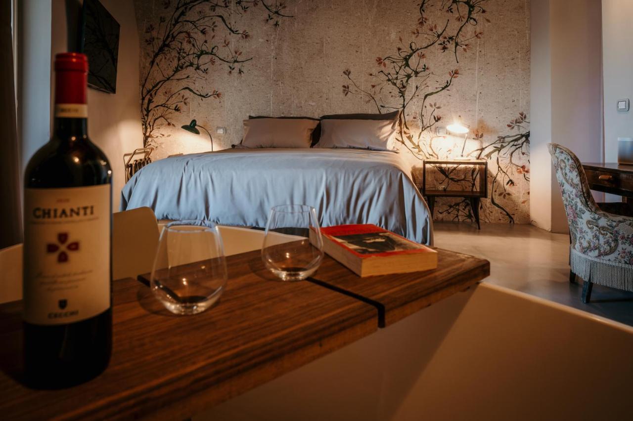 Deluxe Double Room Bath