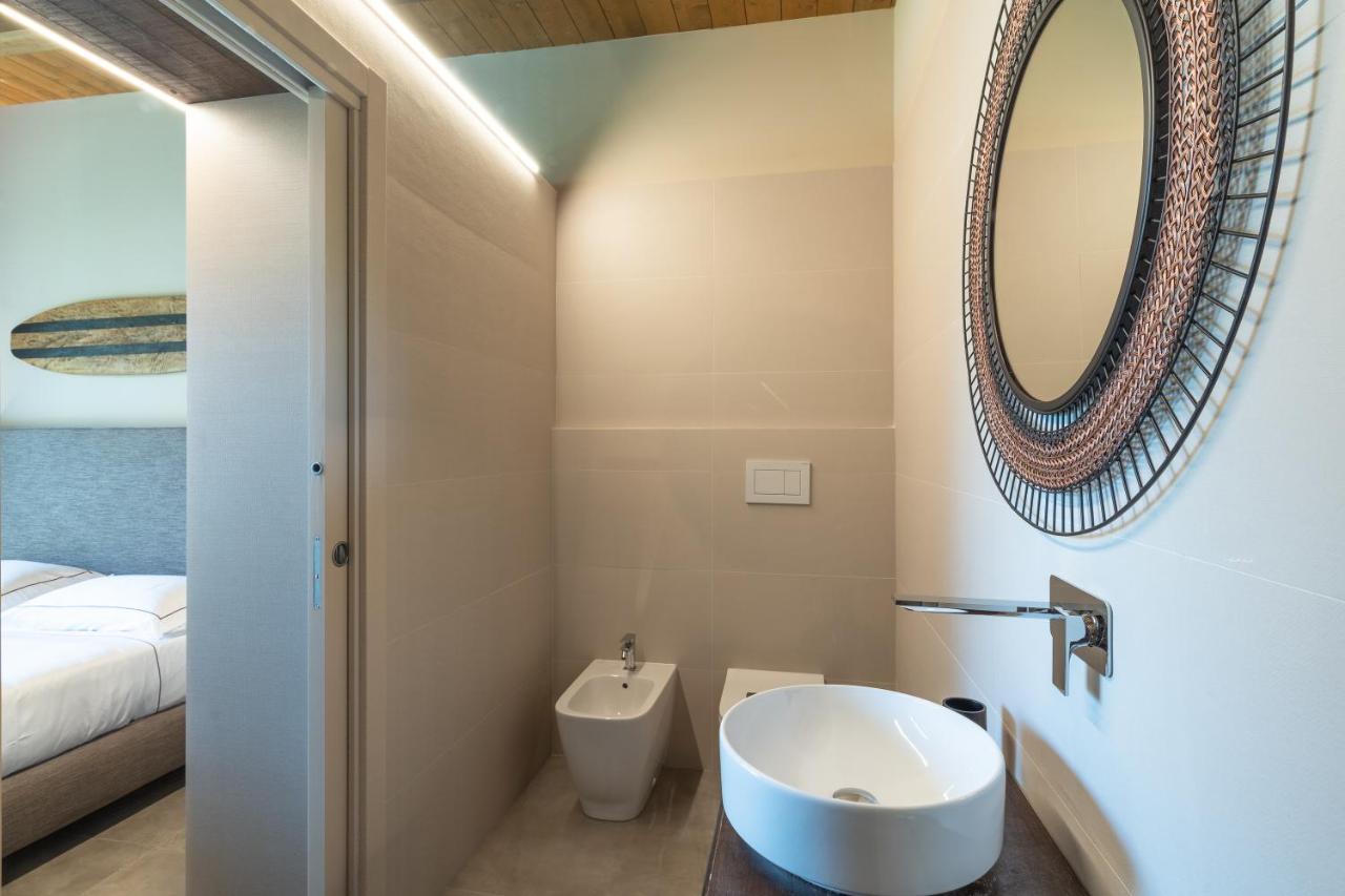Deluxe Doppel-/Zweibettzimmer mit Poolblick